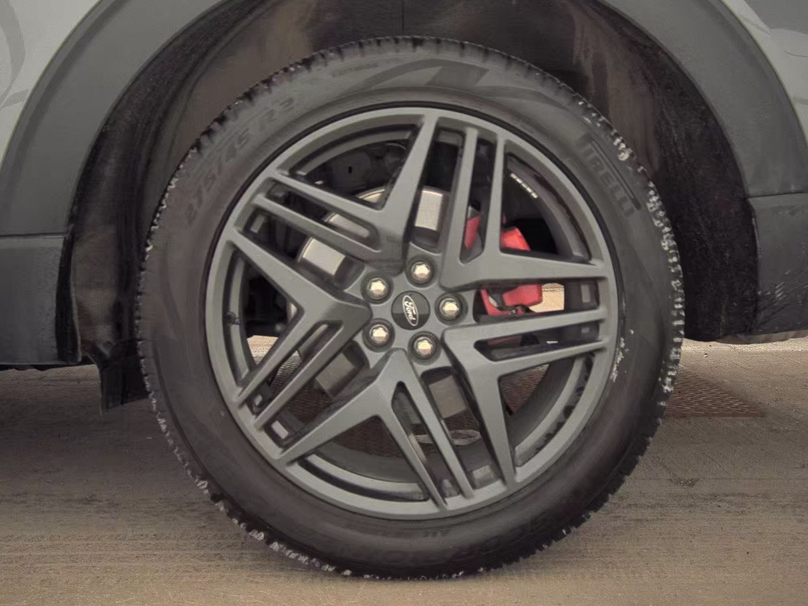 2025 Ford Explorer ST-Line AWD