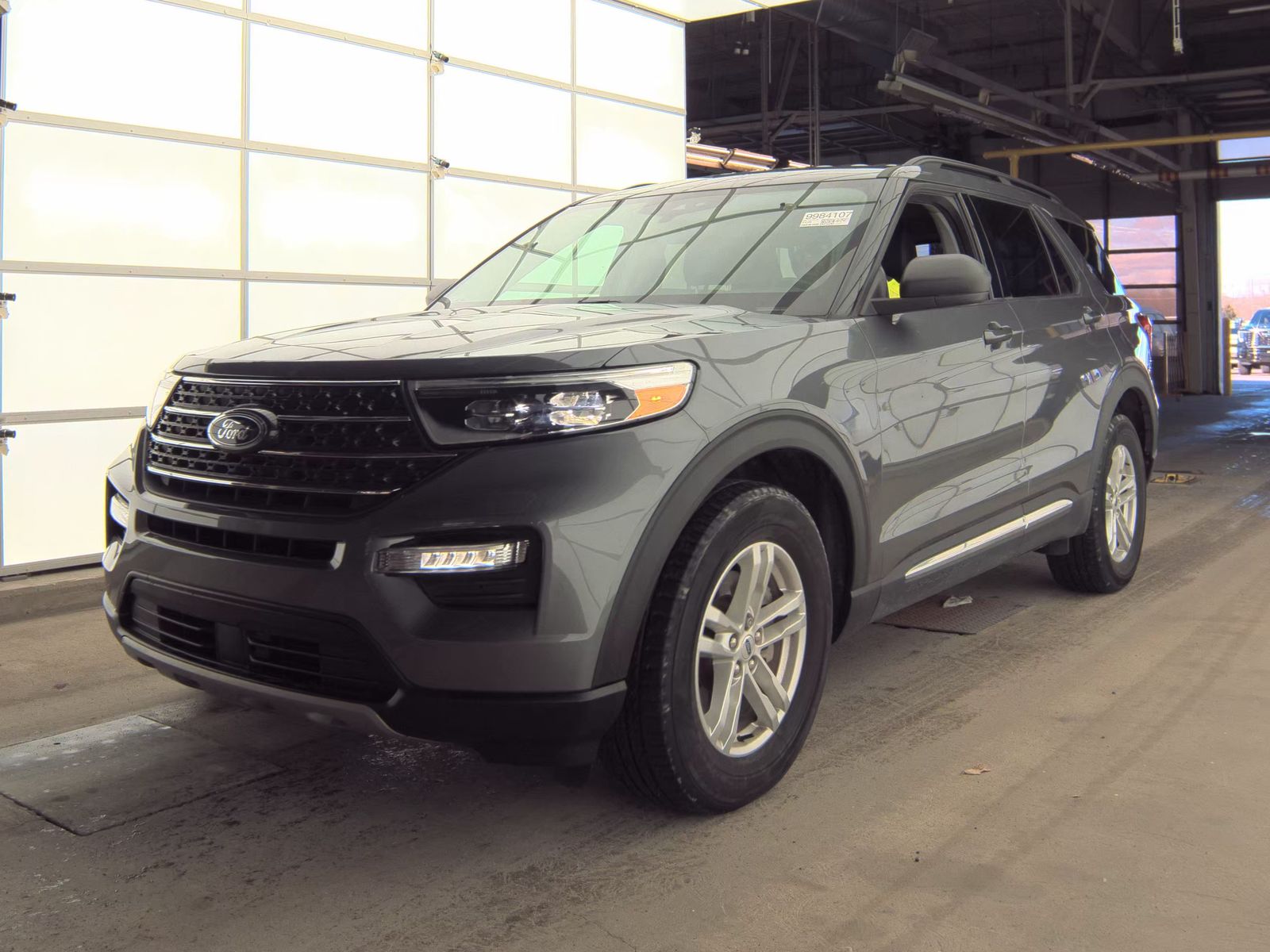 2023 Ford Explorer XLT AWD
