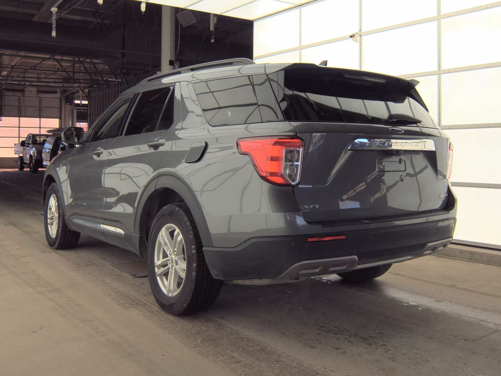 2023 Ford Explorer XLT AWD