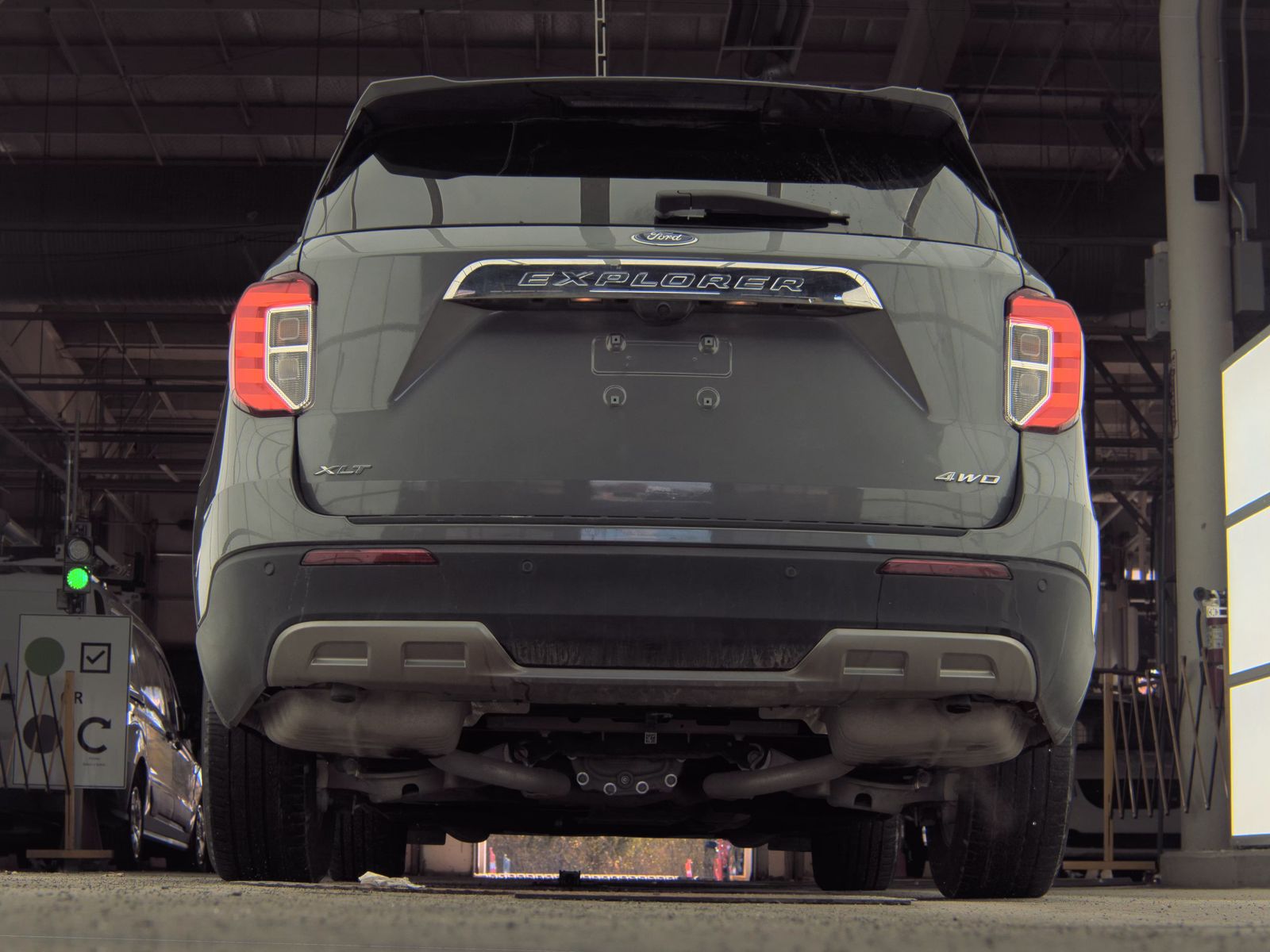 2023 Ford Explorer XLT AWD