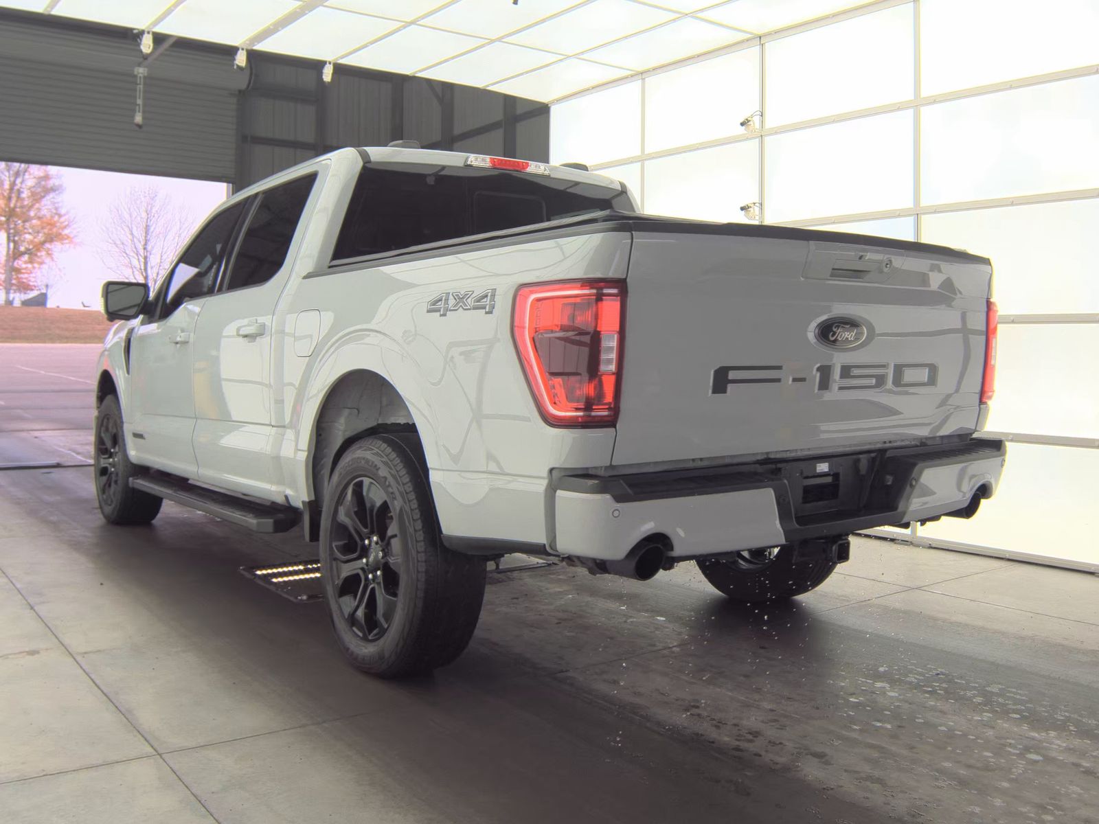 2023 Ford F-150 Hybrid XLT AWD
