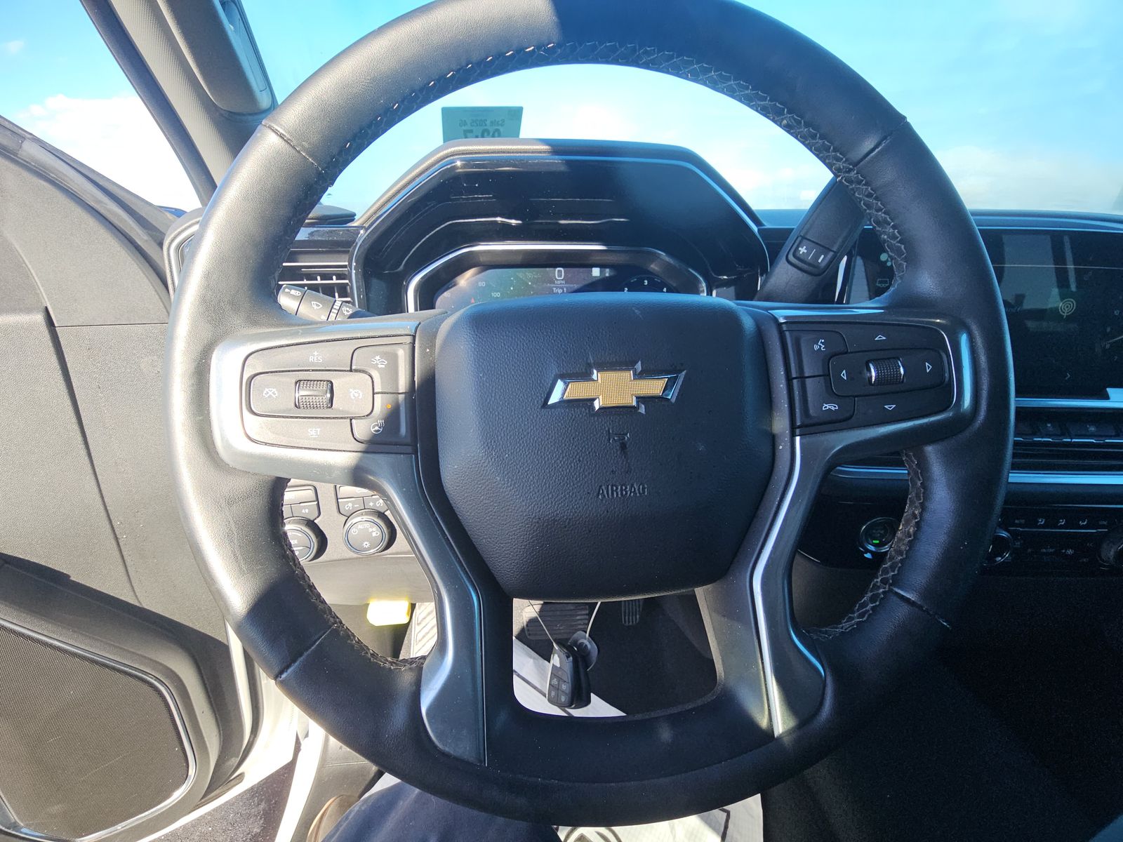 2023 Chevrolet Silverado 1500 LT AWD