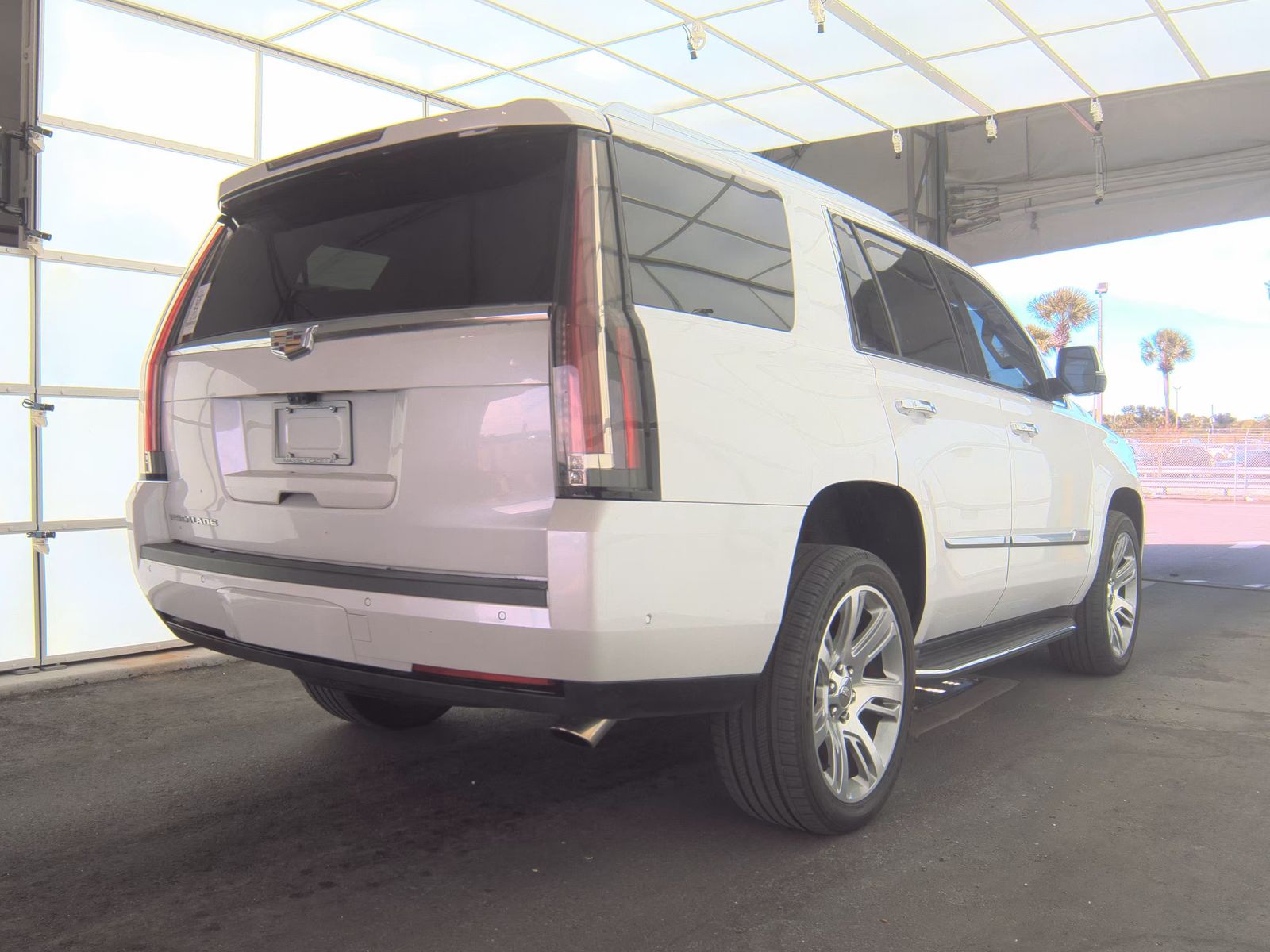 2020 Cadillac Escalade Luxury AWD