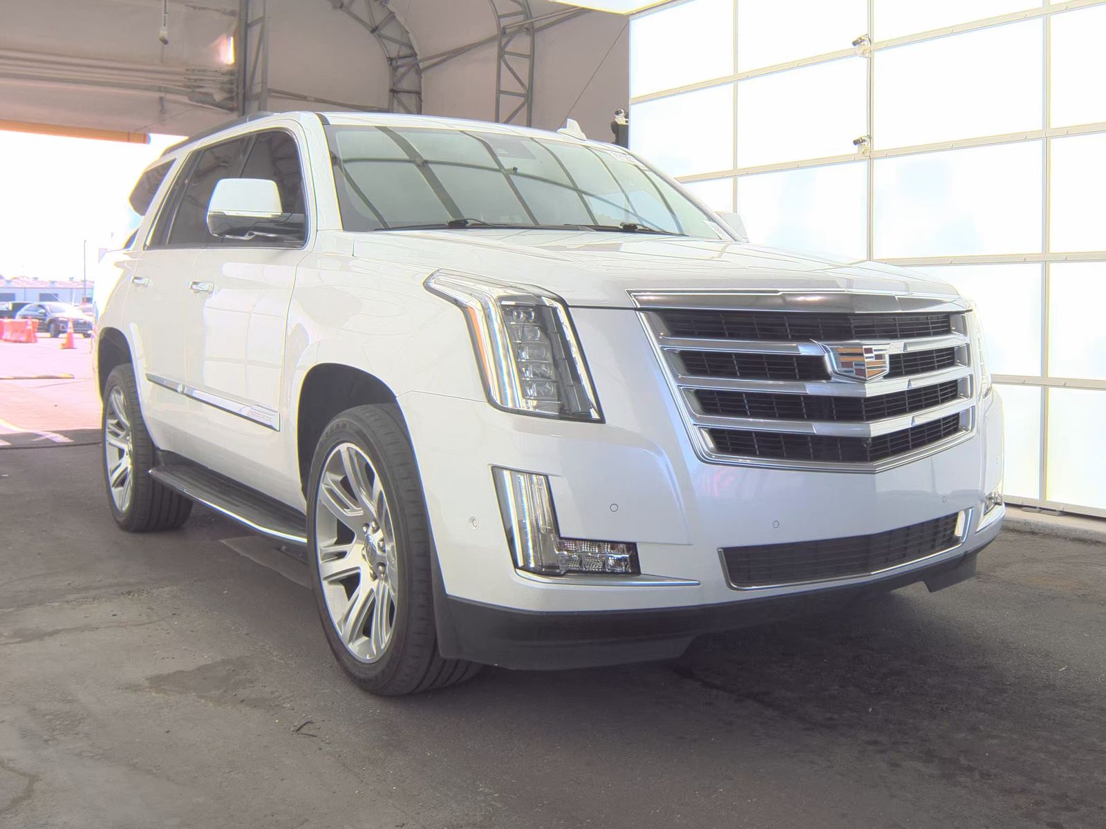 2020 Cadillac Escalade Luxury AWD