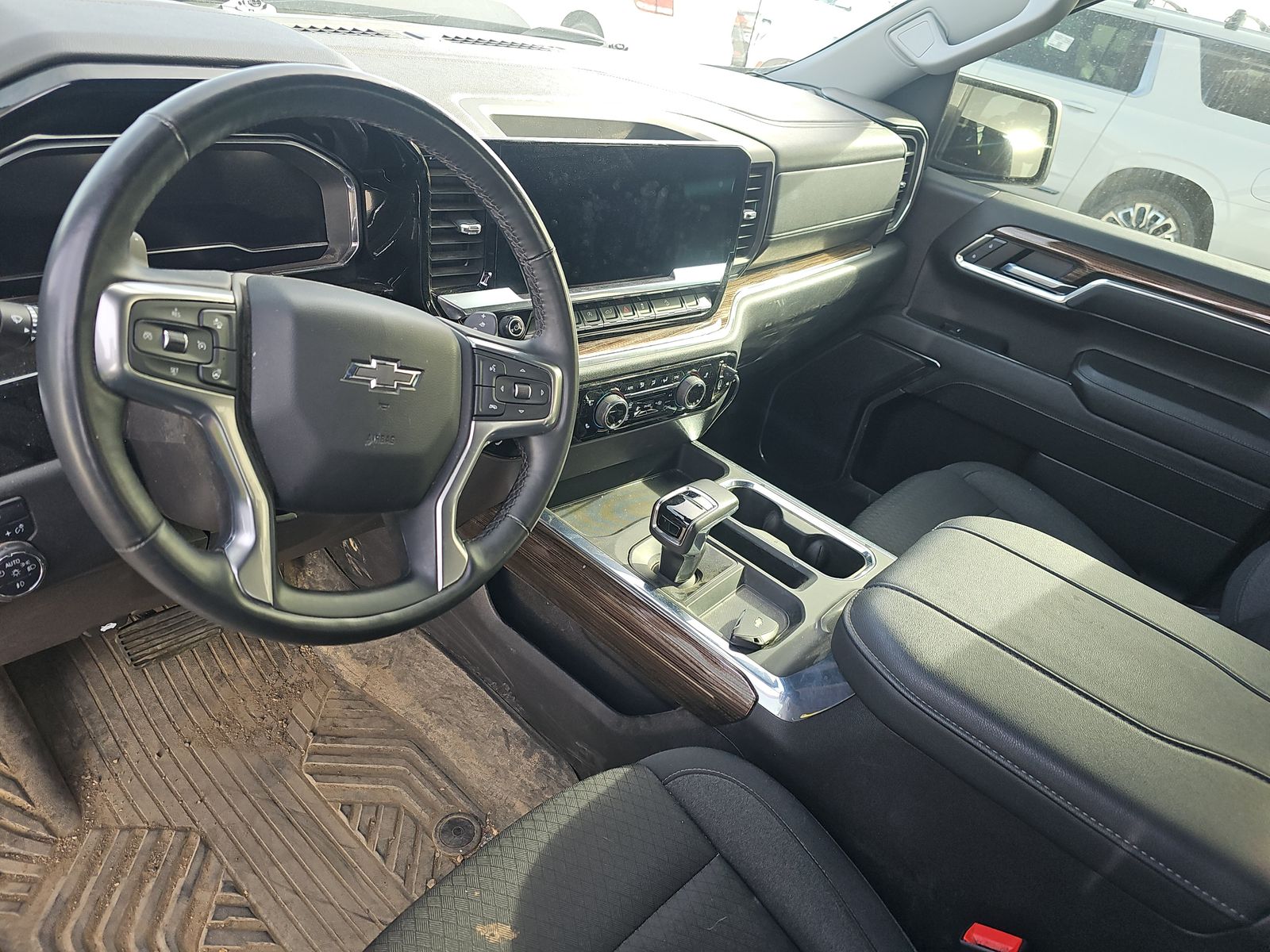 2024 Chevrolet Silverado 1500 LT Trail Boss AWD