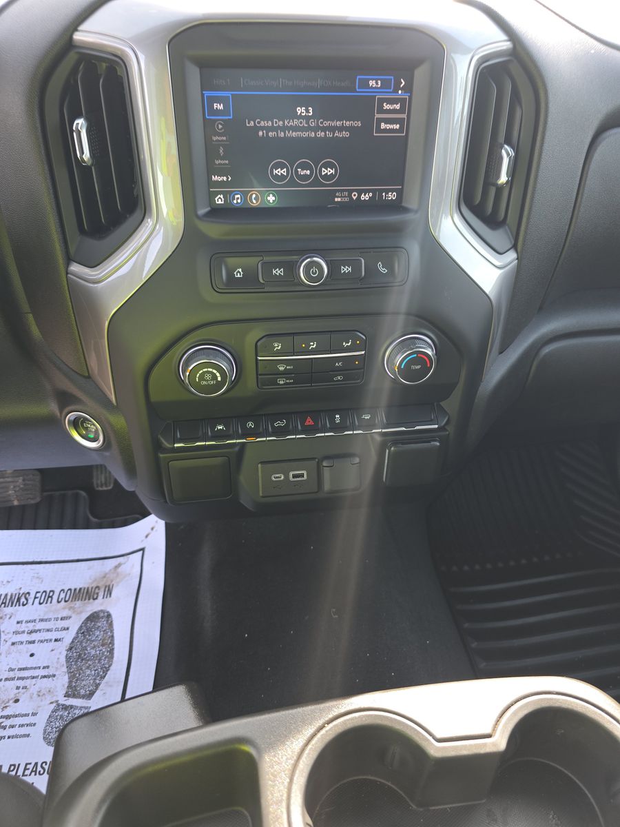 2022 Chevrolet Silverado 1500 Custom RWD