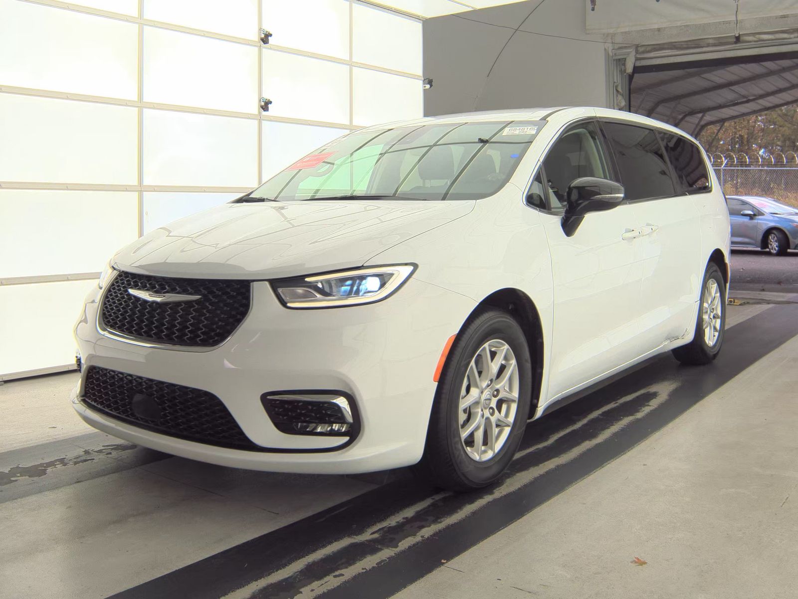 2024 Chrysler Pacifica Touring L FWD