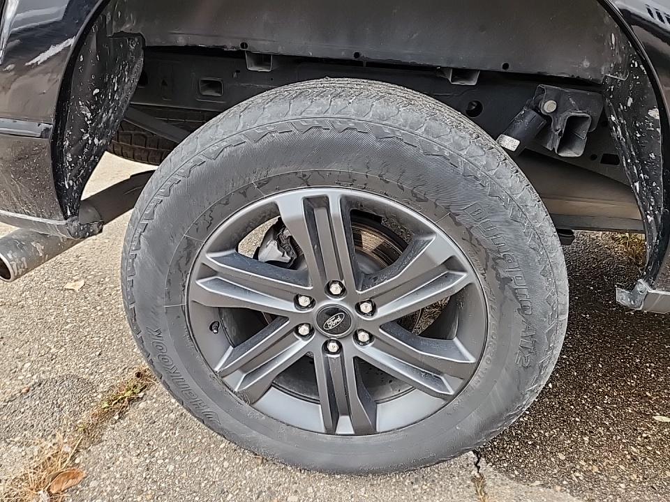 2023 Ford F-150 Lariat AWD