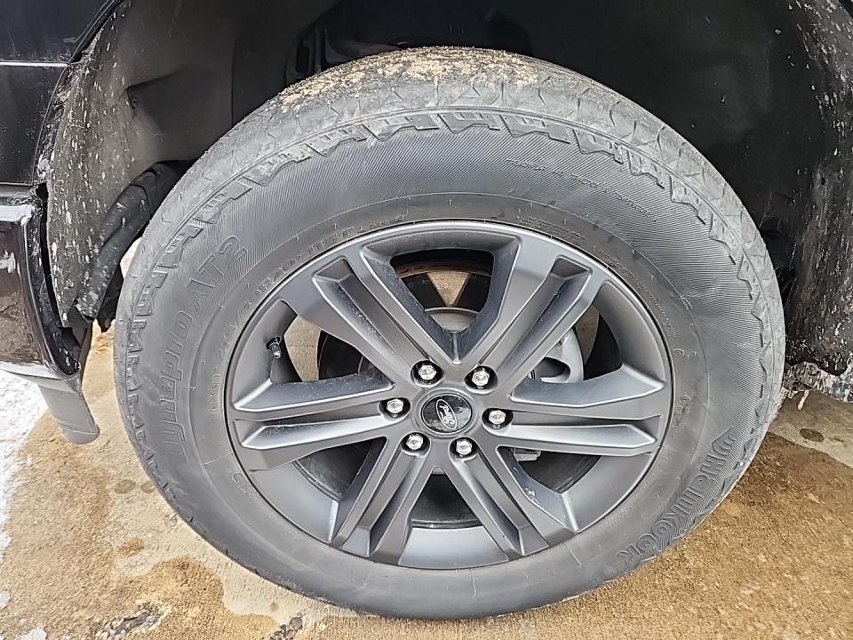 2023 Ford F-150 Lariat AWD