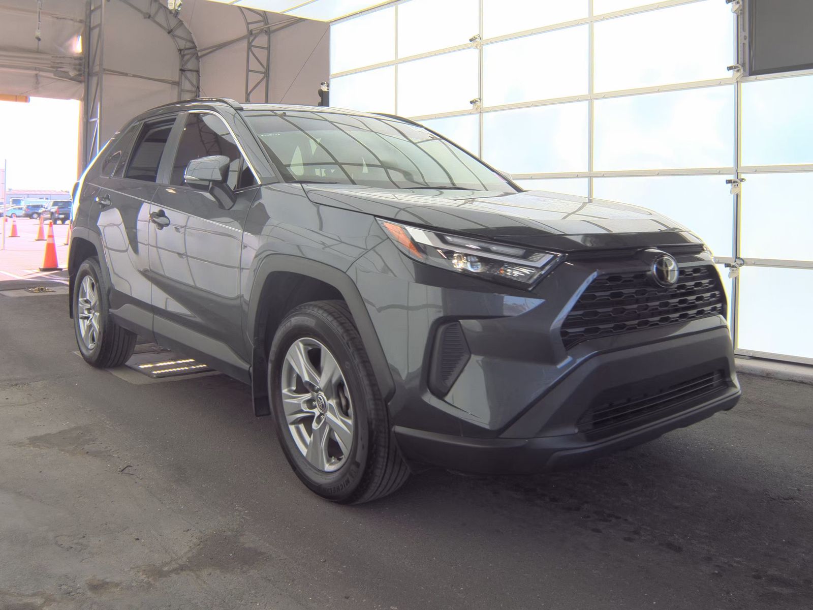 2024 Toyota RAV4 XLE FWD
