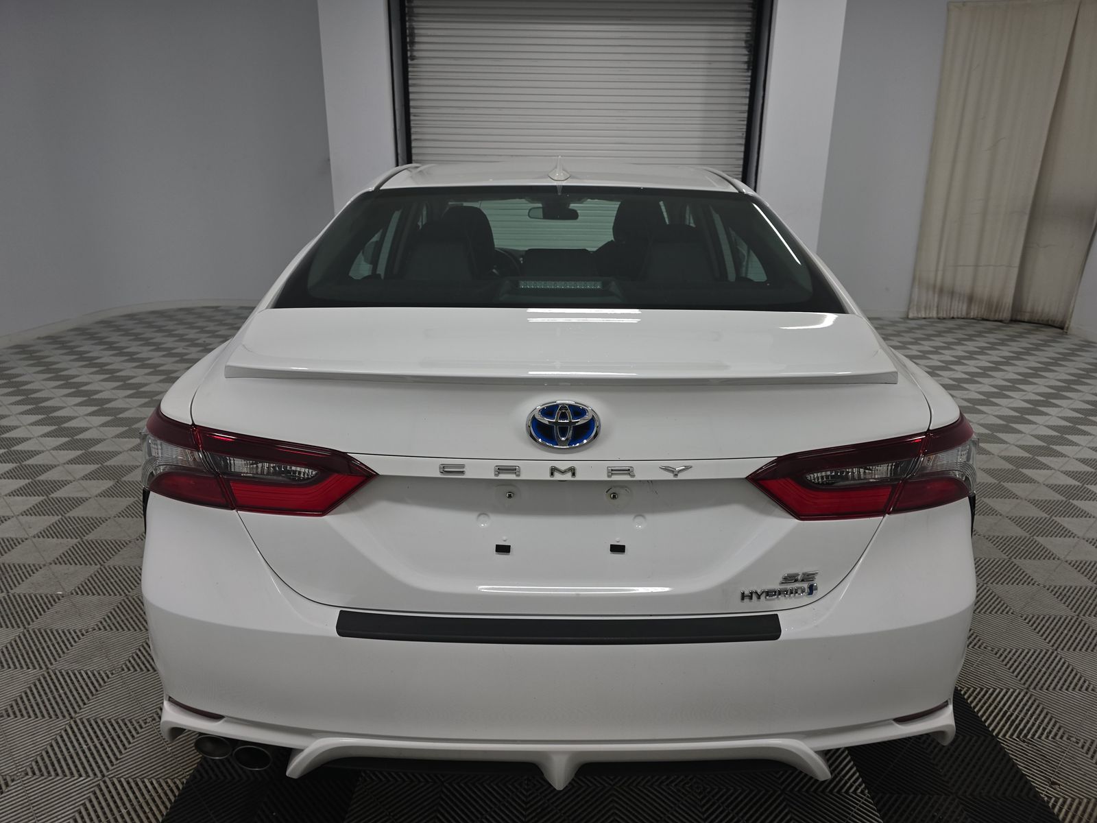 2024 Toyota Camry Hybrid SE FWD