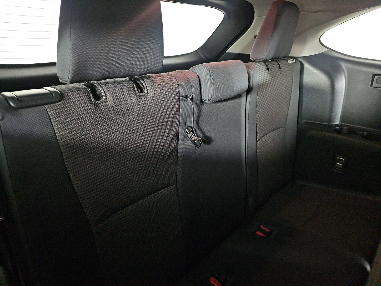 2023 Toyota Highlander LE FWD