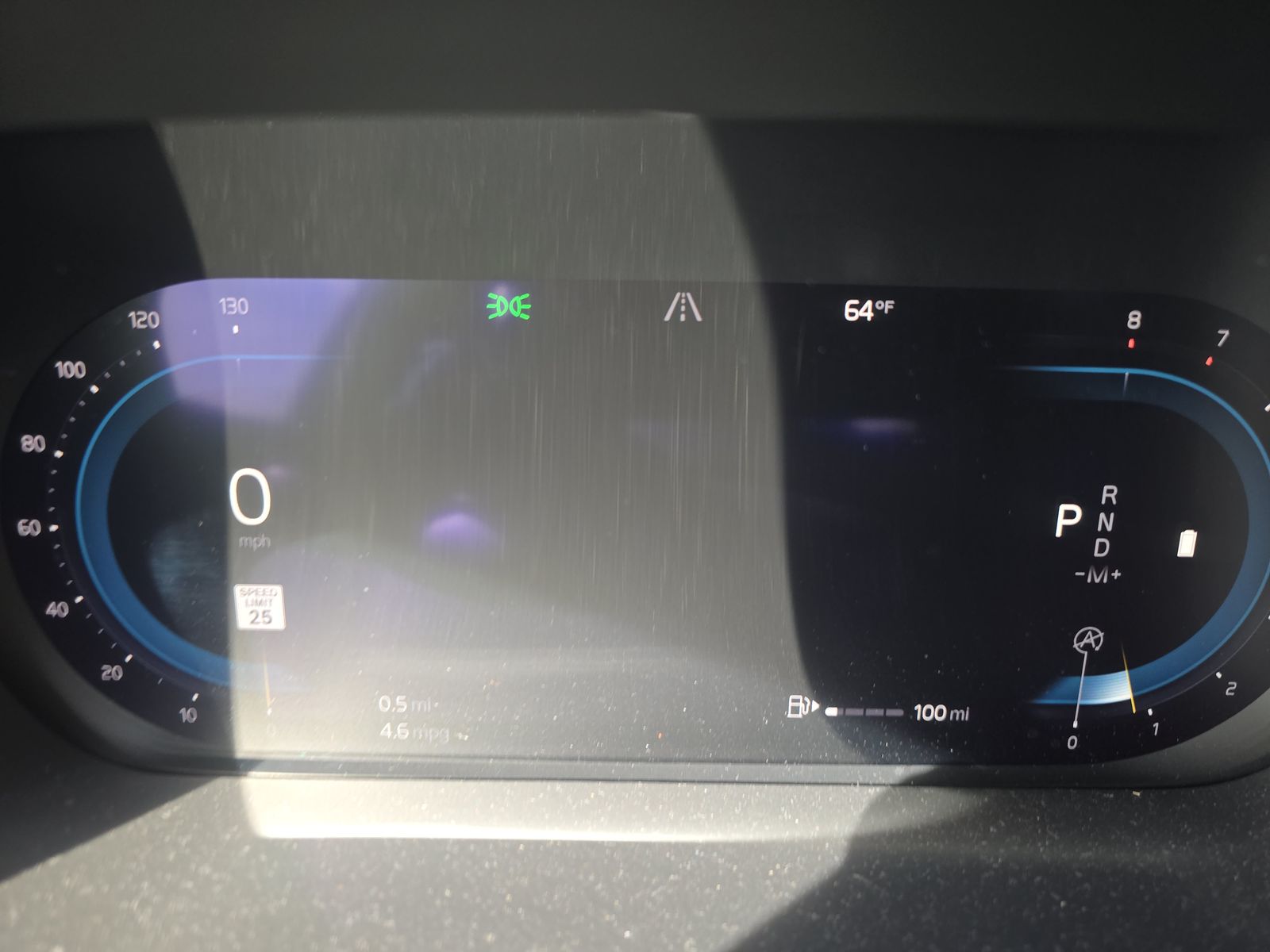 2022 Volvo XC60 B5 R-Design FWD