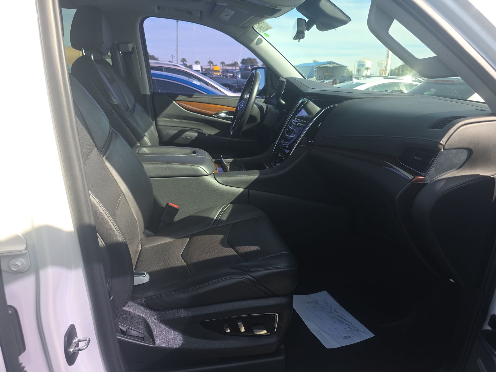 2020 Cadillac Escalade Luxury AWD