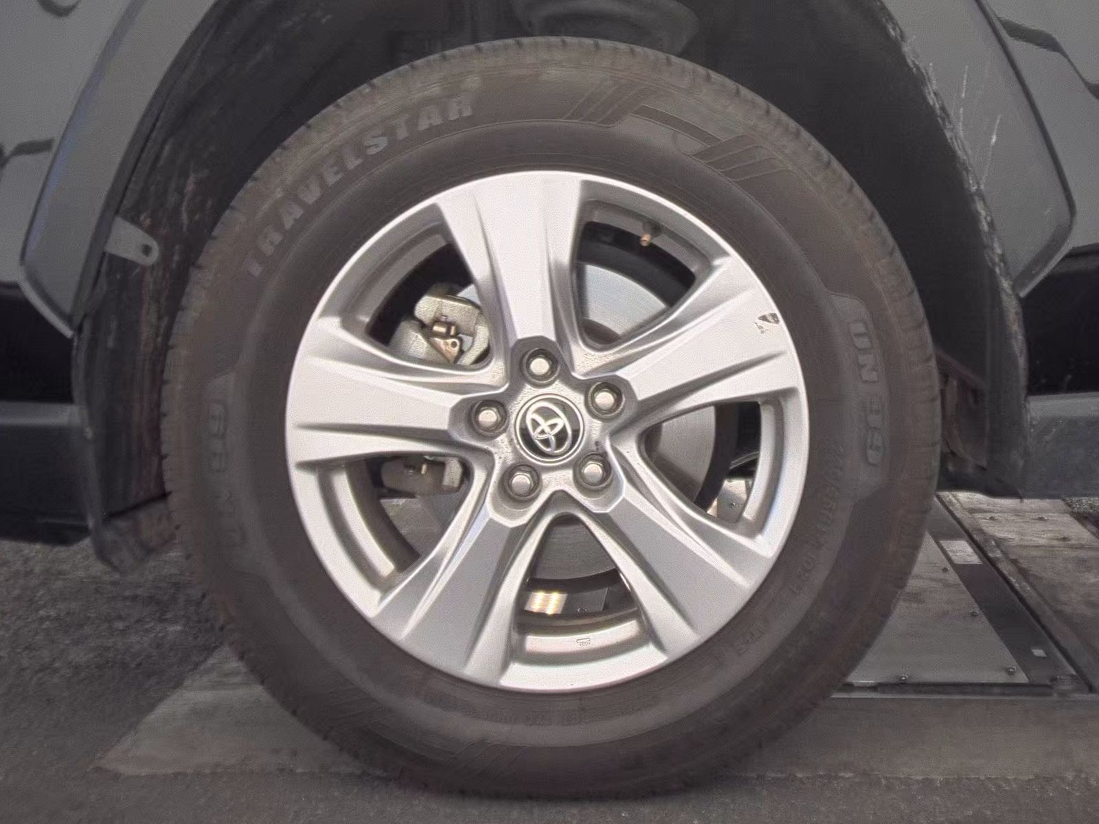 2024 Toyota RAV4 XLE AWD