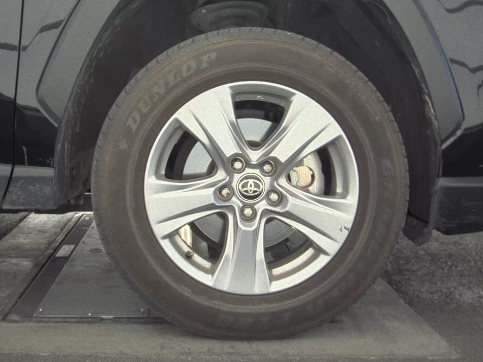 2024 Toyota RAV4 XLE AWD