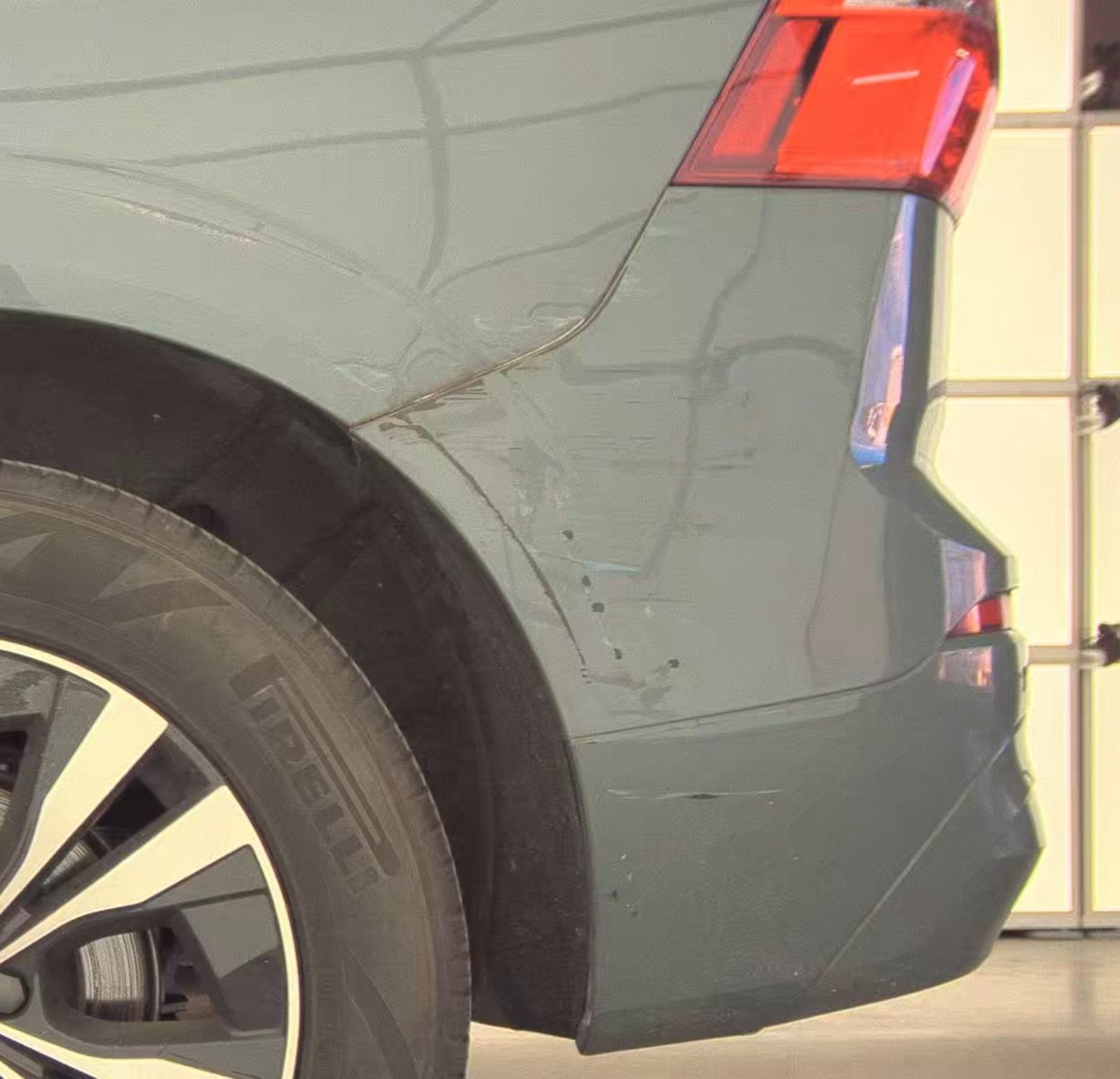 2023 Volvo XC60 B5 Core AWD