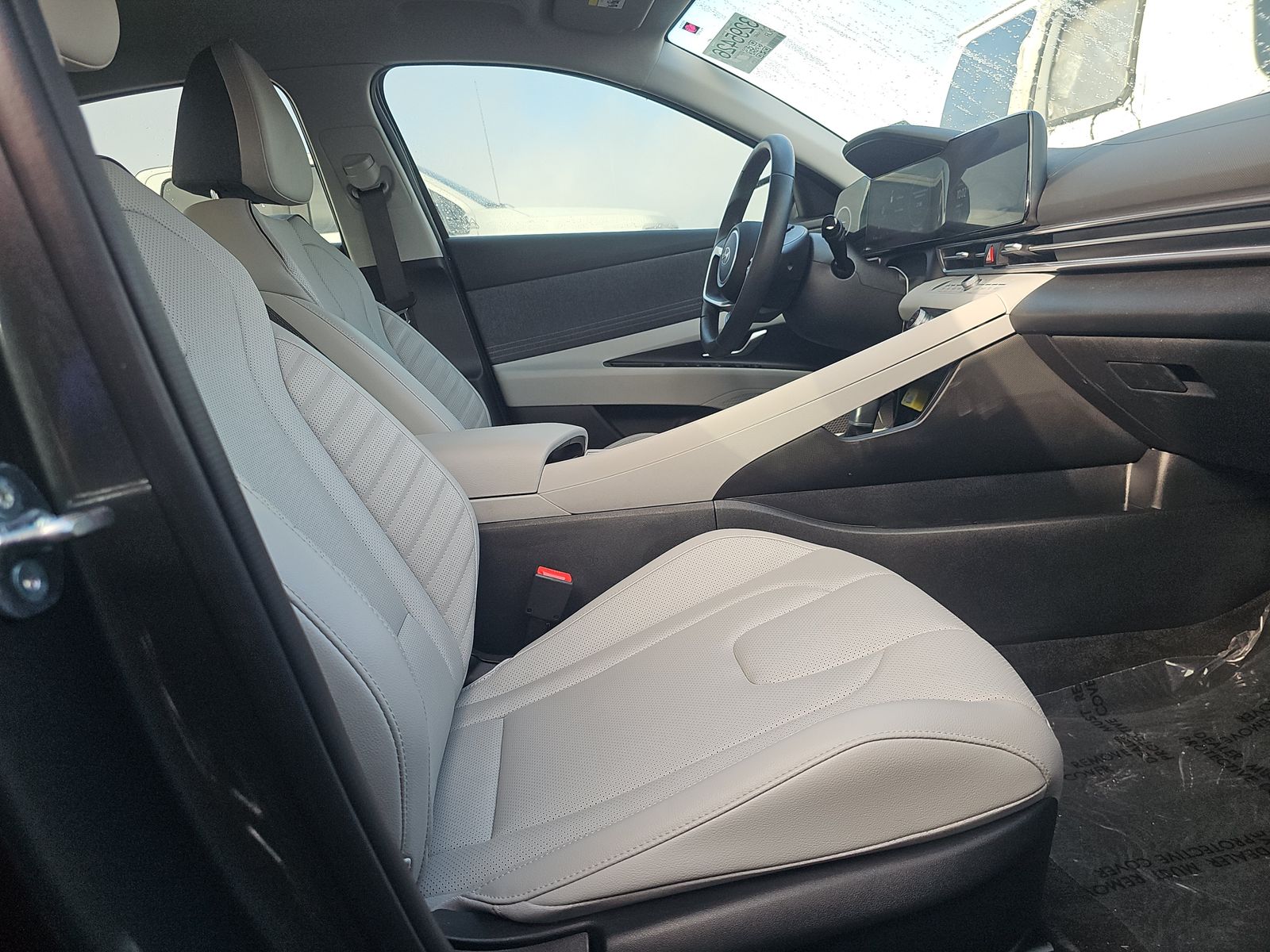 2025 Hyundai Elantra Hybrid Limited FWD