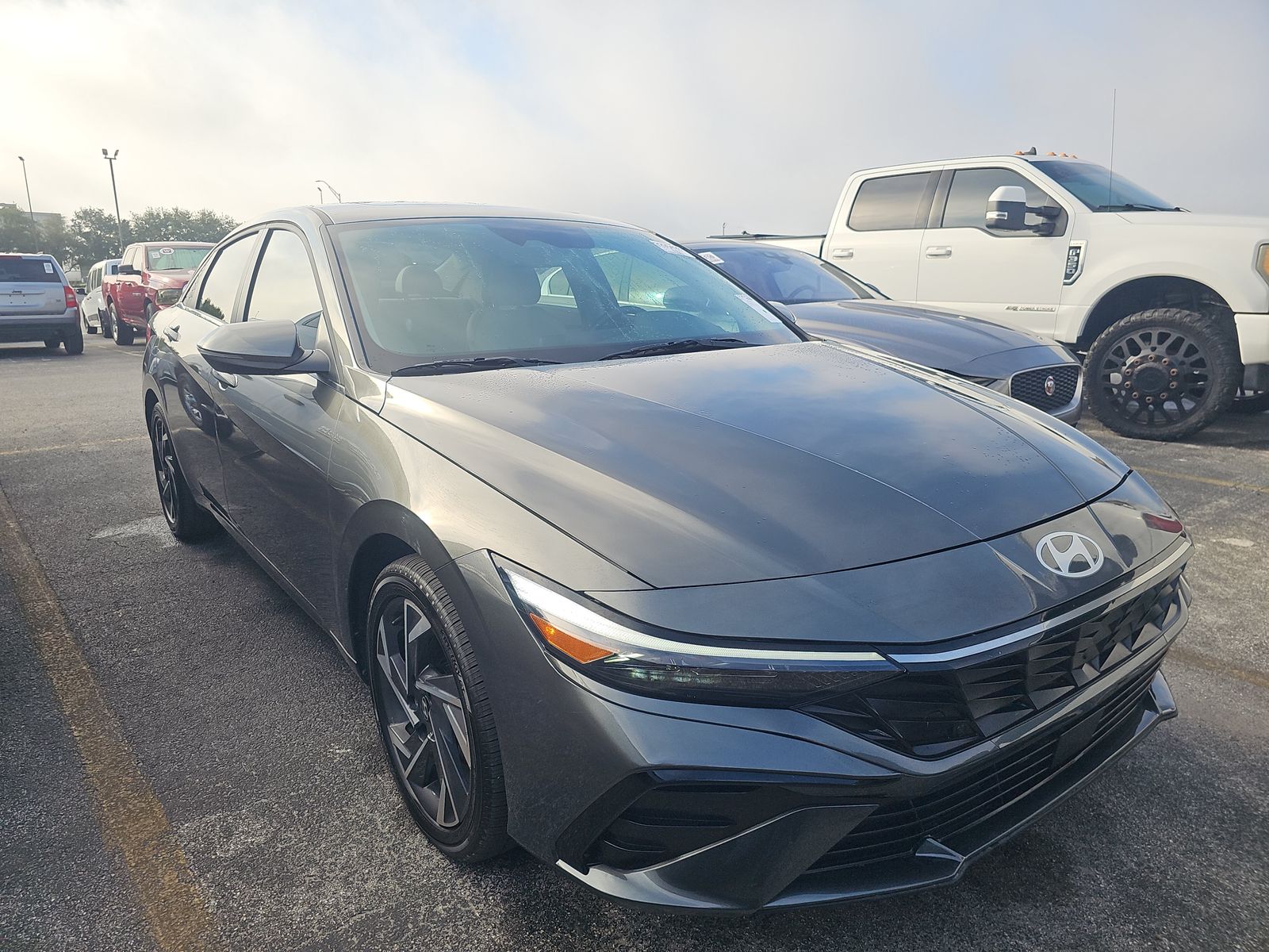 2025 Hyundai Elantra Hybrid Limited FWD