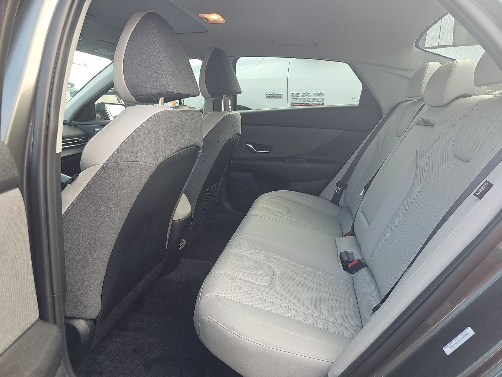 2025 Hyundai Elantra Hybrid Limited FWD