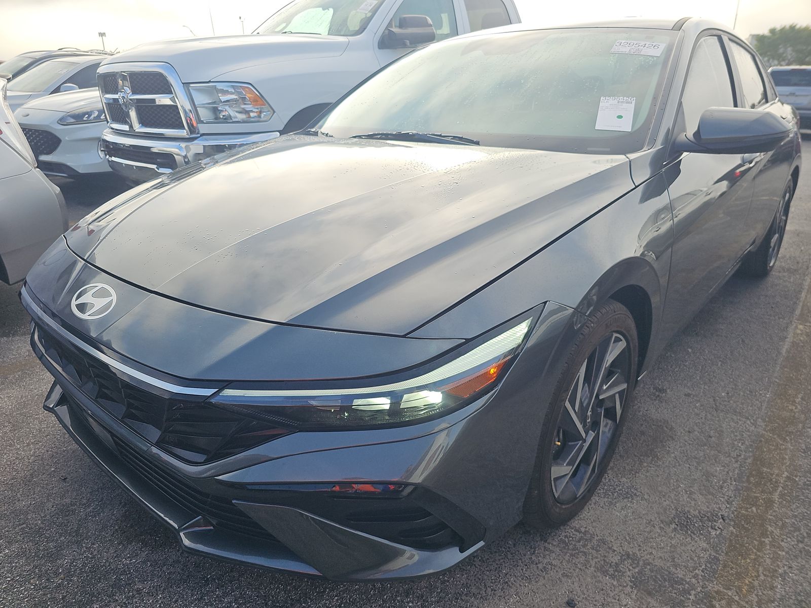 2025 Hyundai Elantra Hybrid Limited FWD