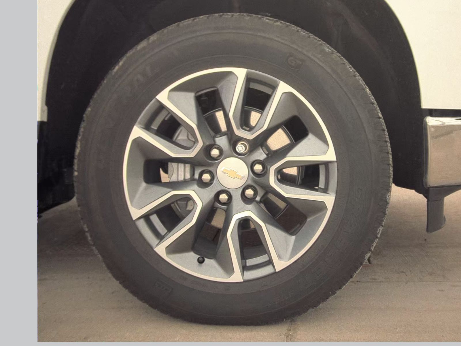 2023 Chevrolet Silverado 1500 LT AWD