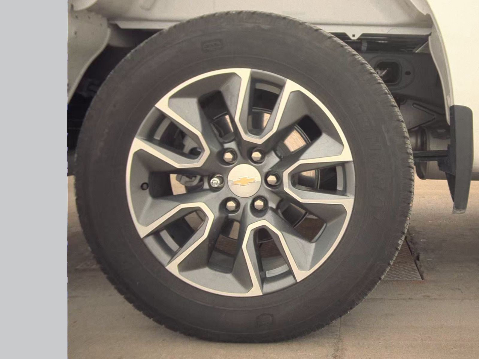 2023 Chevrolet Silverado 1500 LT AWD