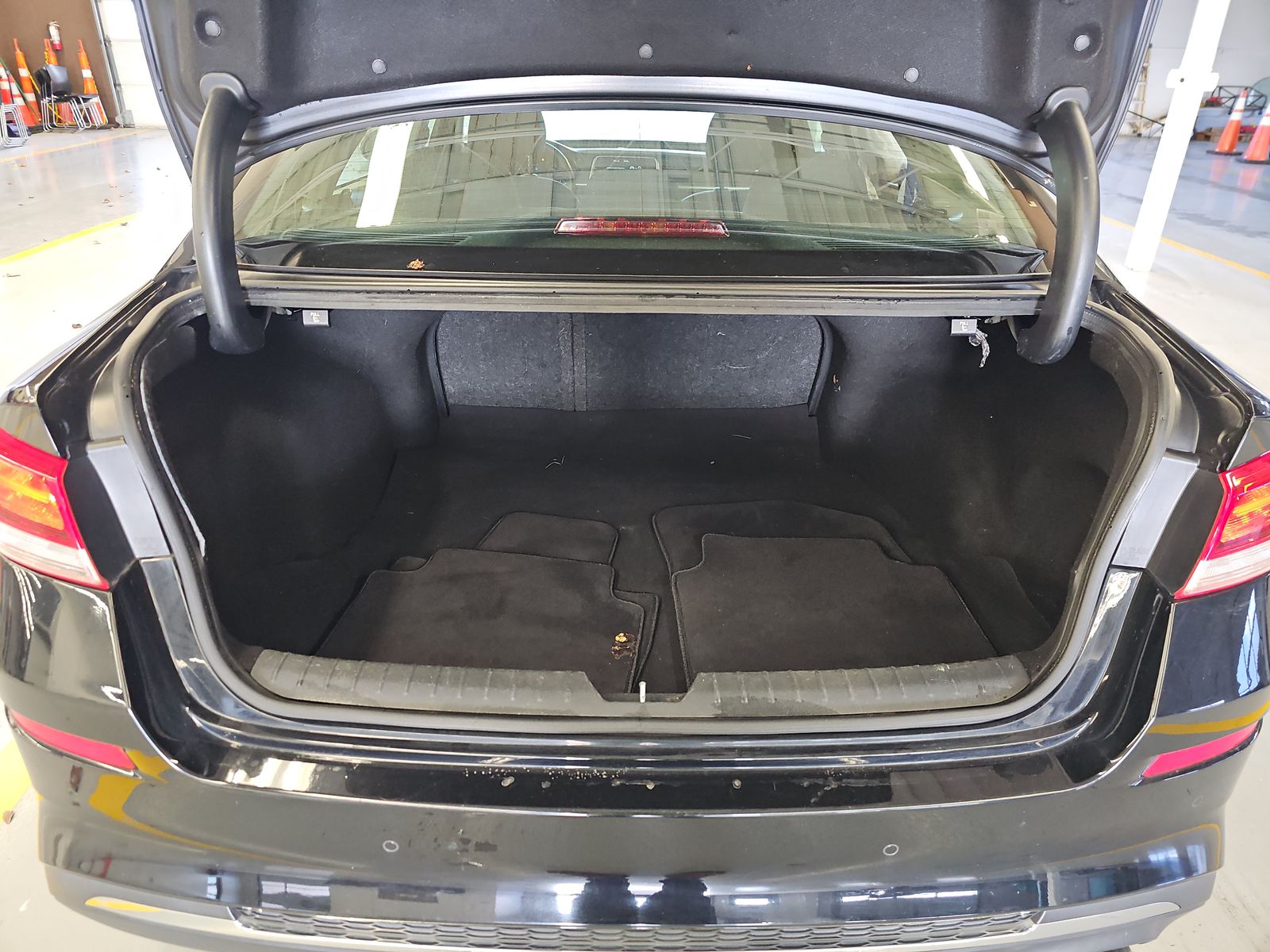 2020 Kia Optima LX FWD