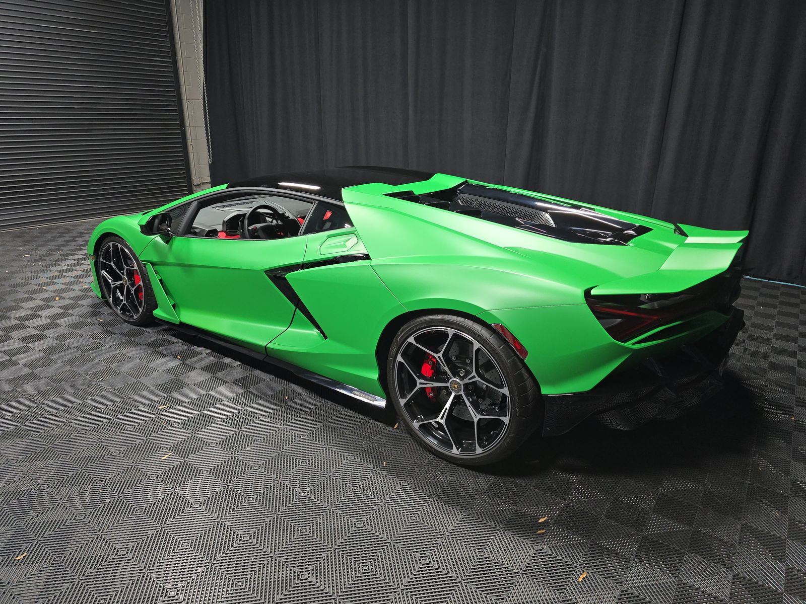 2024 Lamborghini Revuelto Base AWD