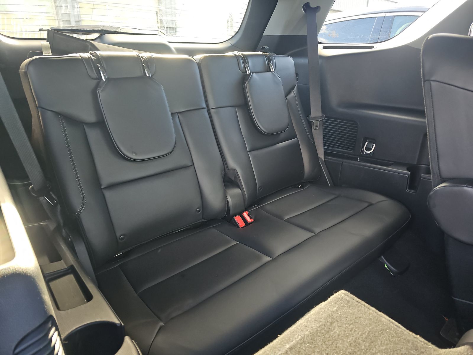 2023 Ford Explorer XLT AWD