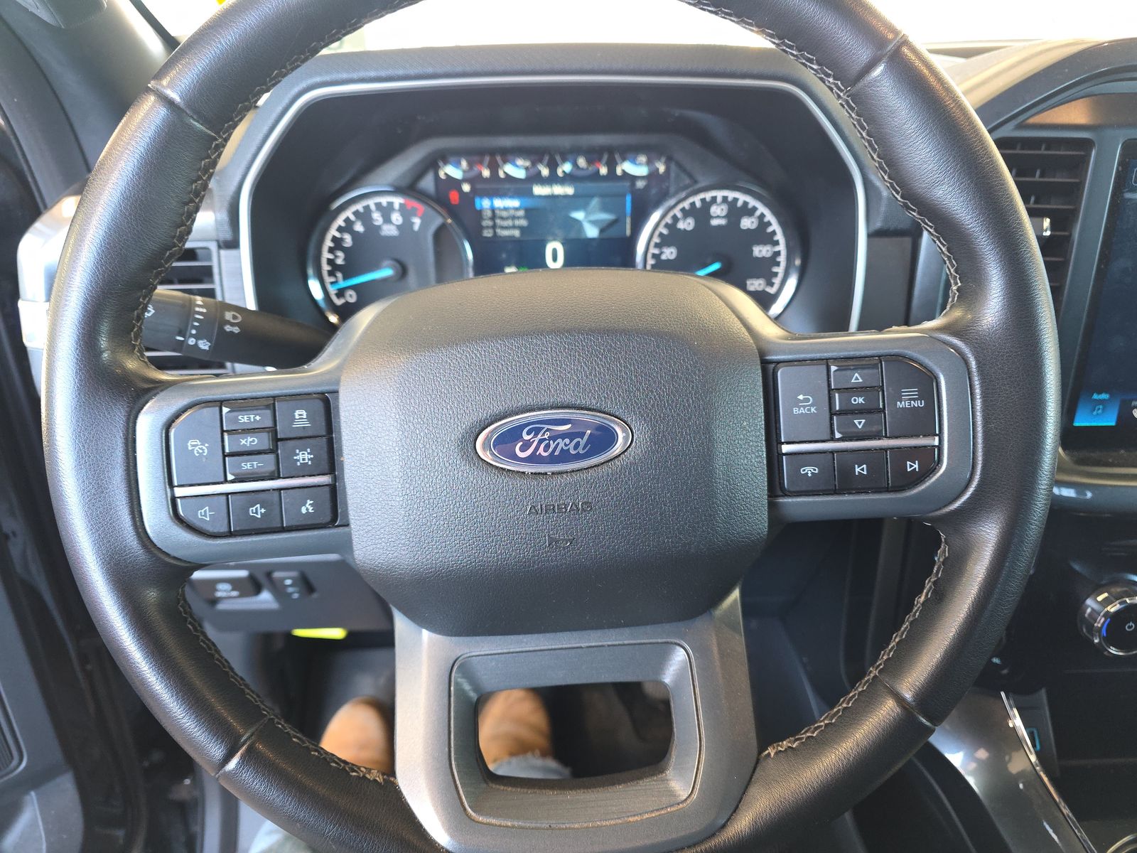 2023 Ford F-150 XLT AWD