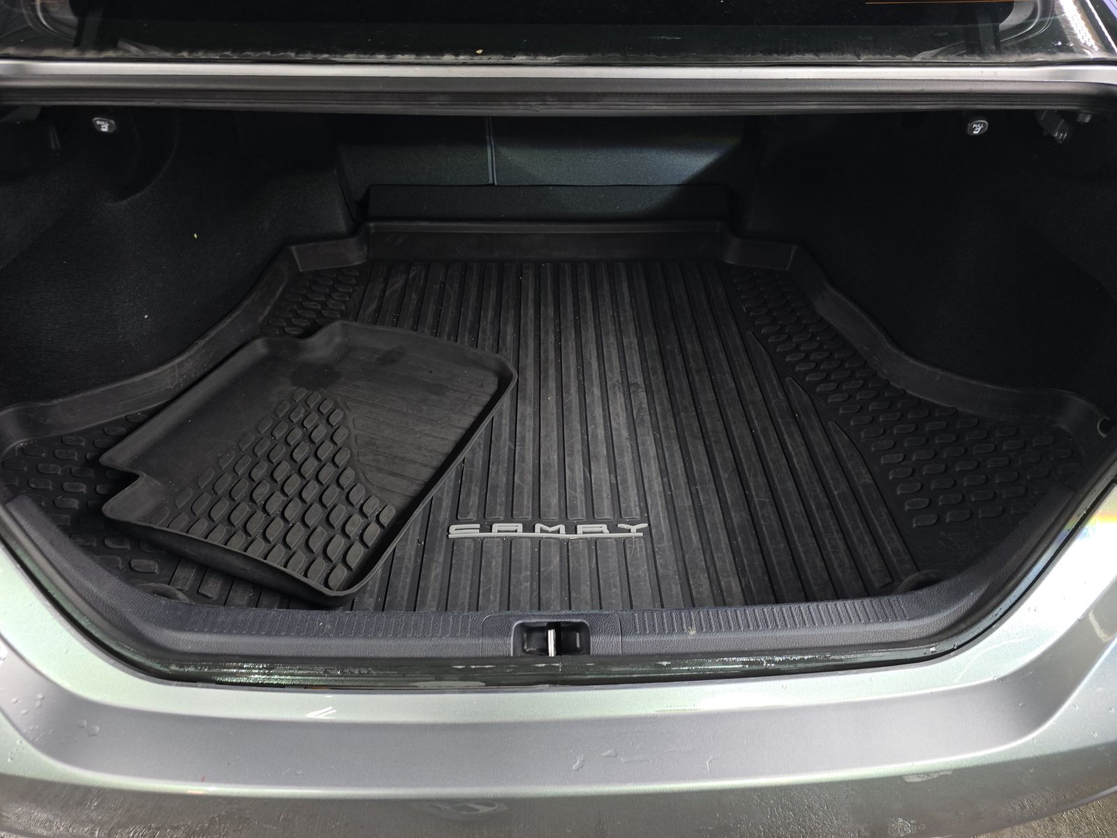 2023 Toyota Camry SE FWD