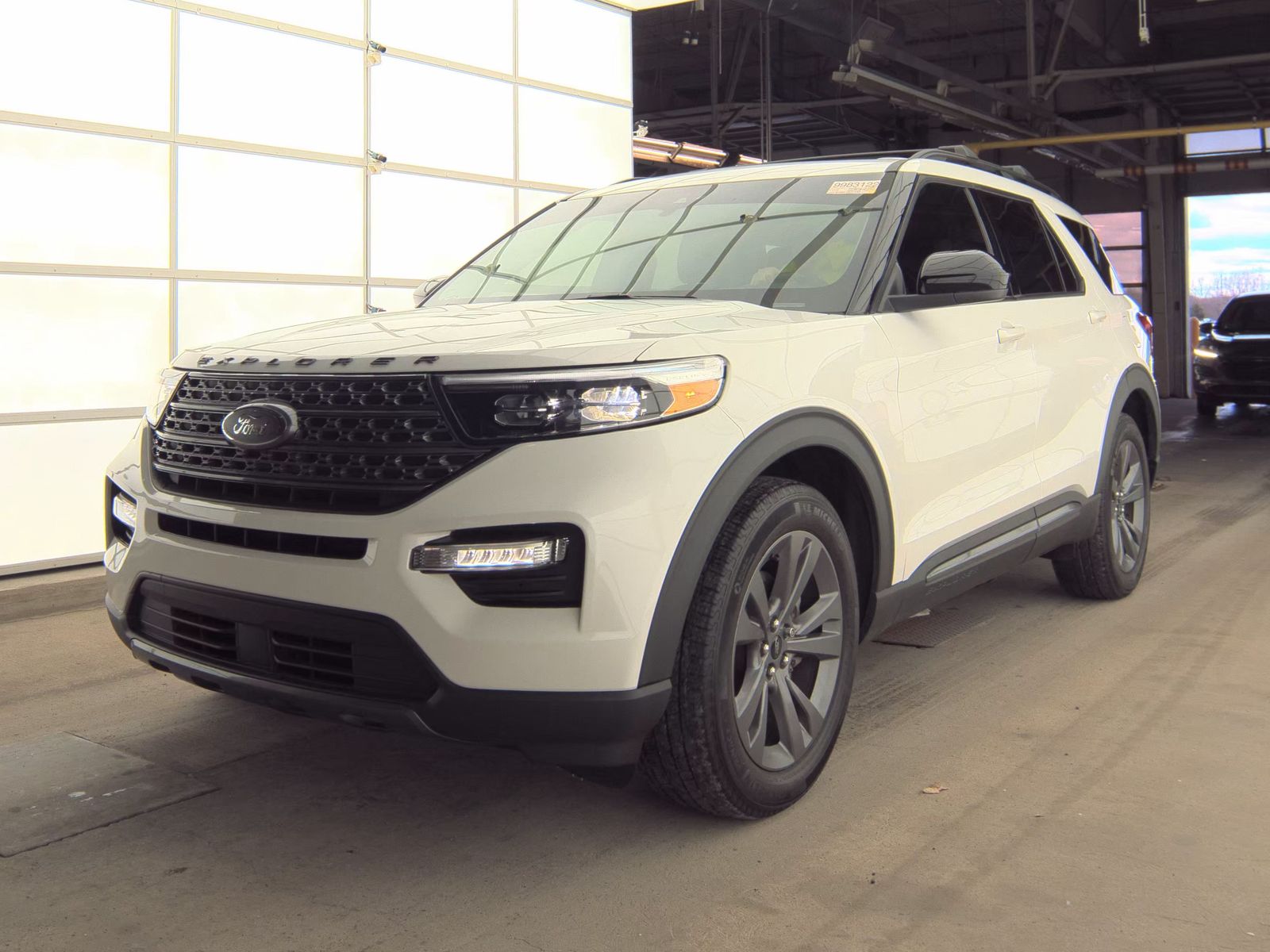 2023 Ford Explorer XLT AWD