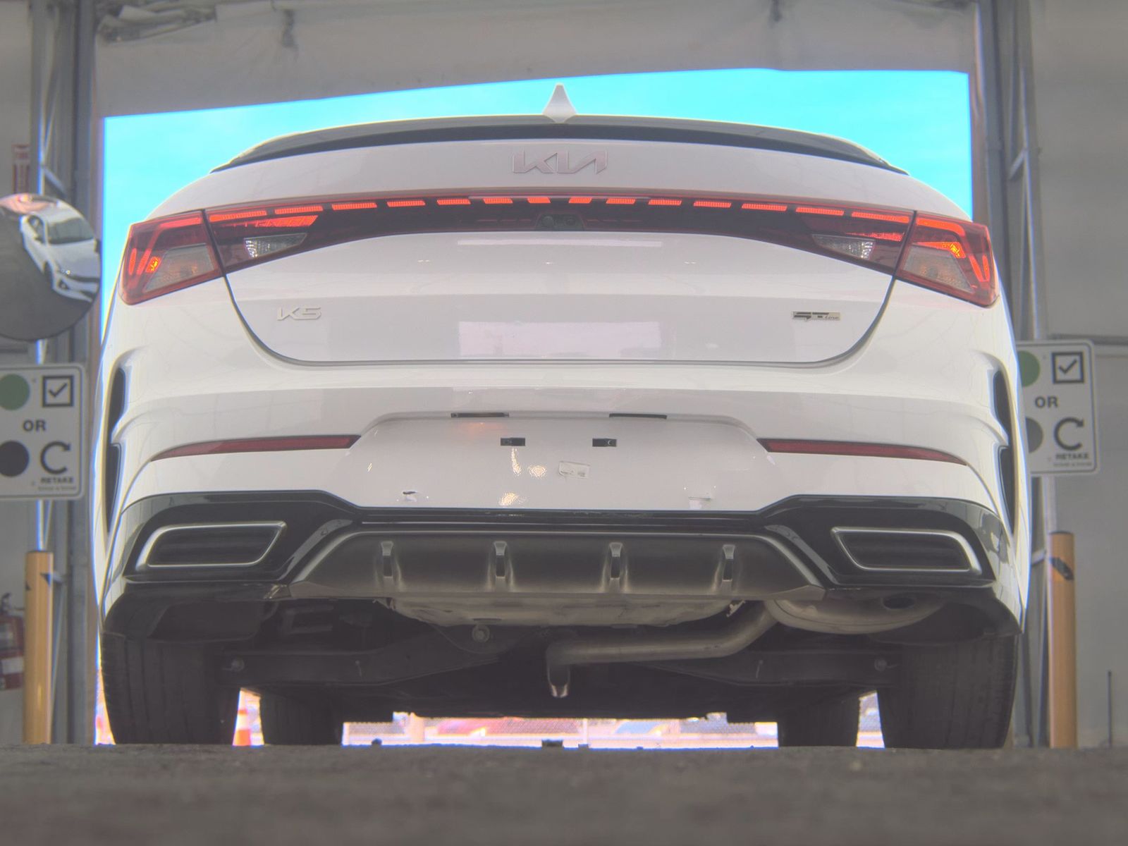 2023 Kia K5 GT-Line FWD