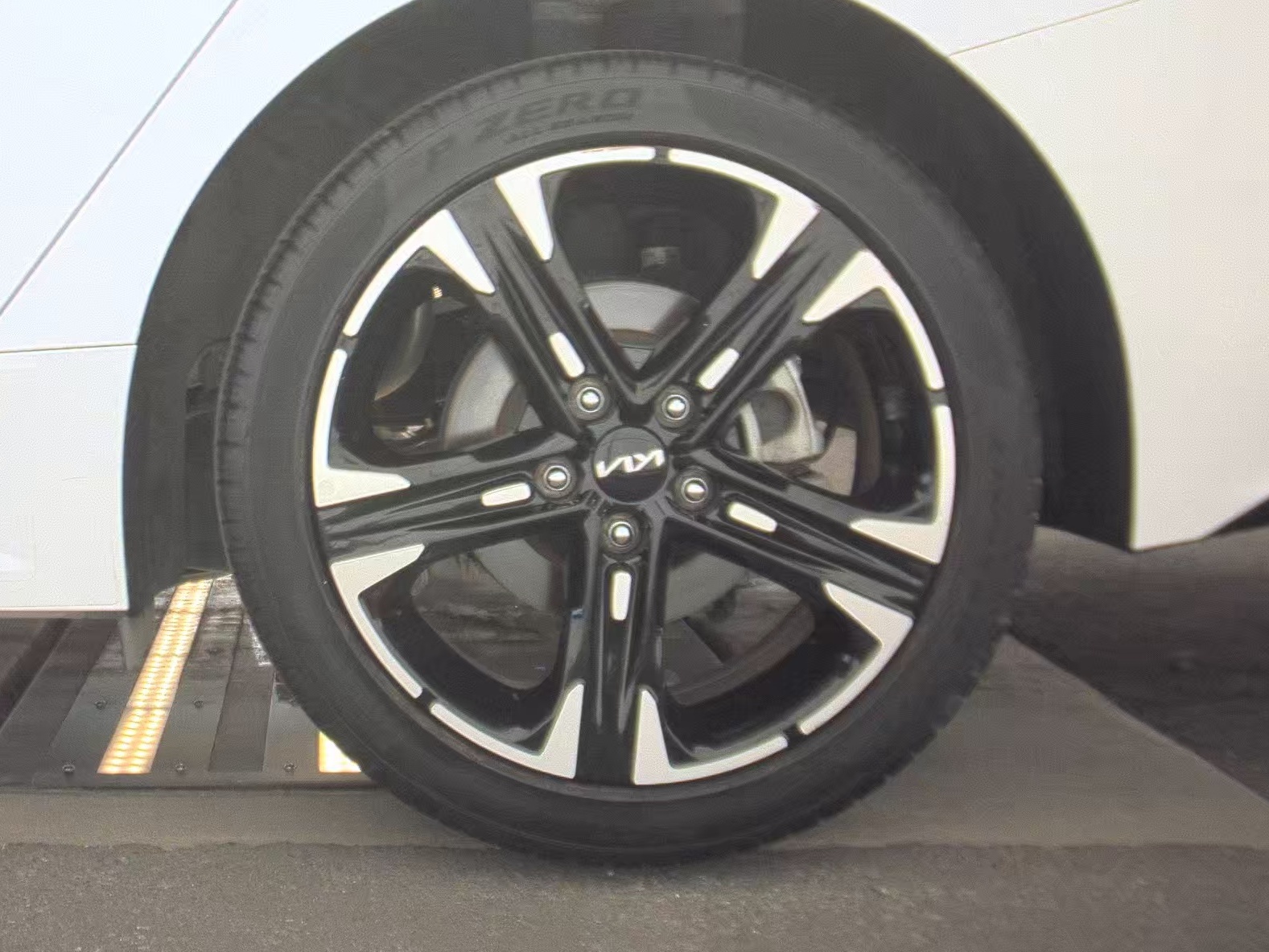 2023 Kia K5 GT-Line FWD