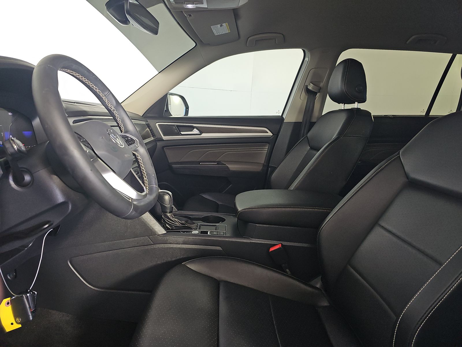 2023 Volkswagen Atlas 2.0T SE FWD