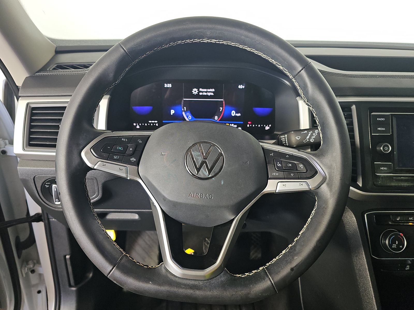 2023 Volkswagen Atlas 2.0T SE FWD