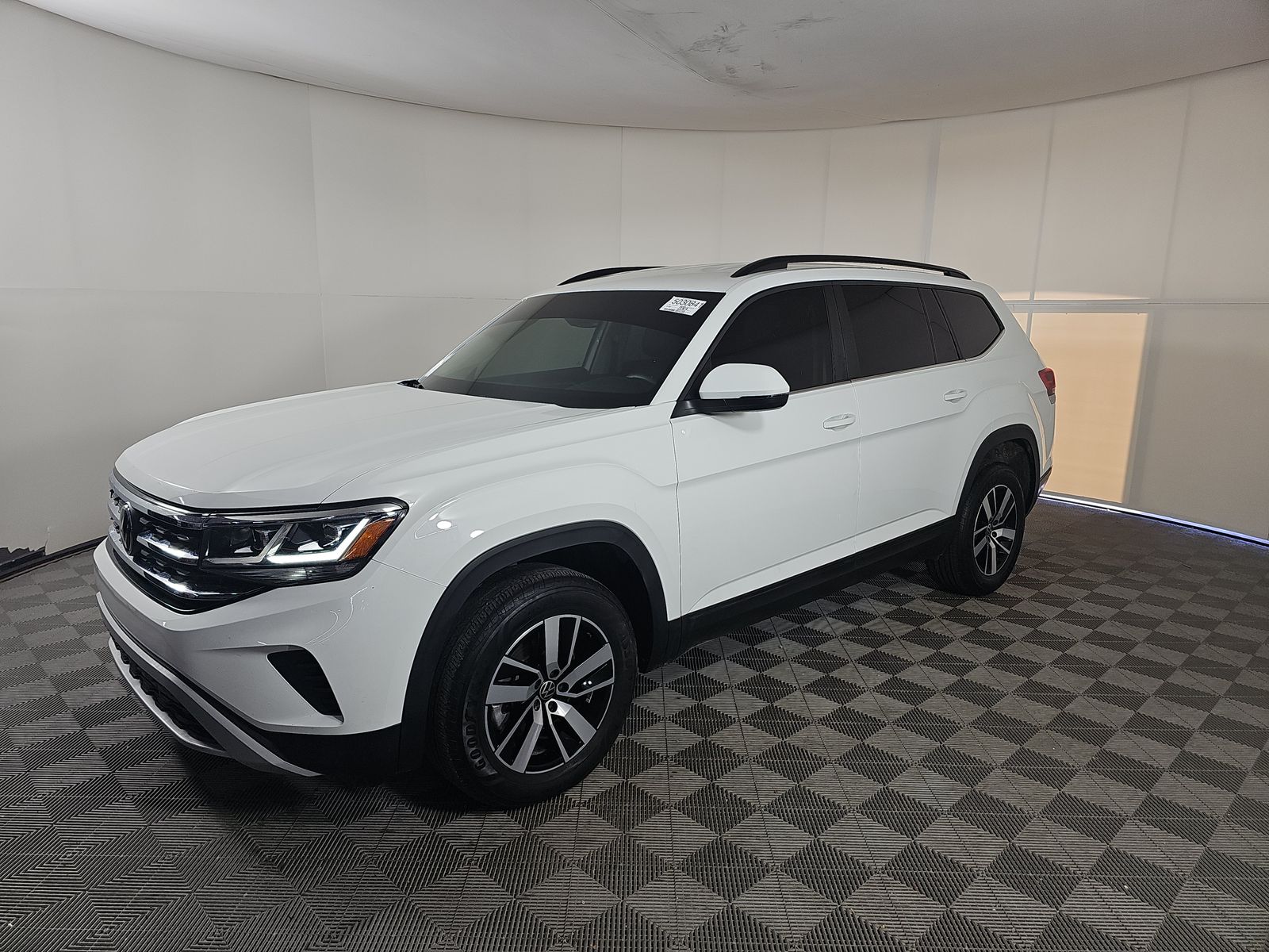 2023 Volkswagen Atlas 2.0T SE FWD