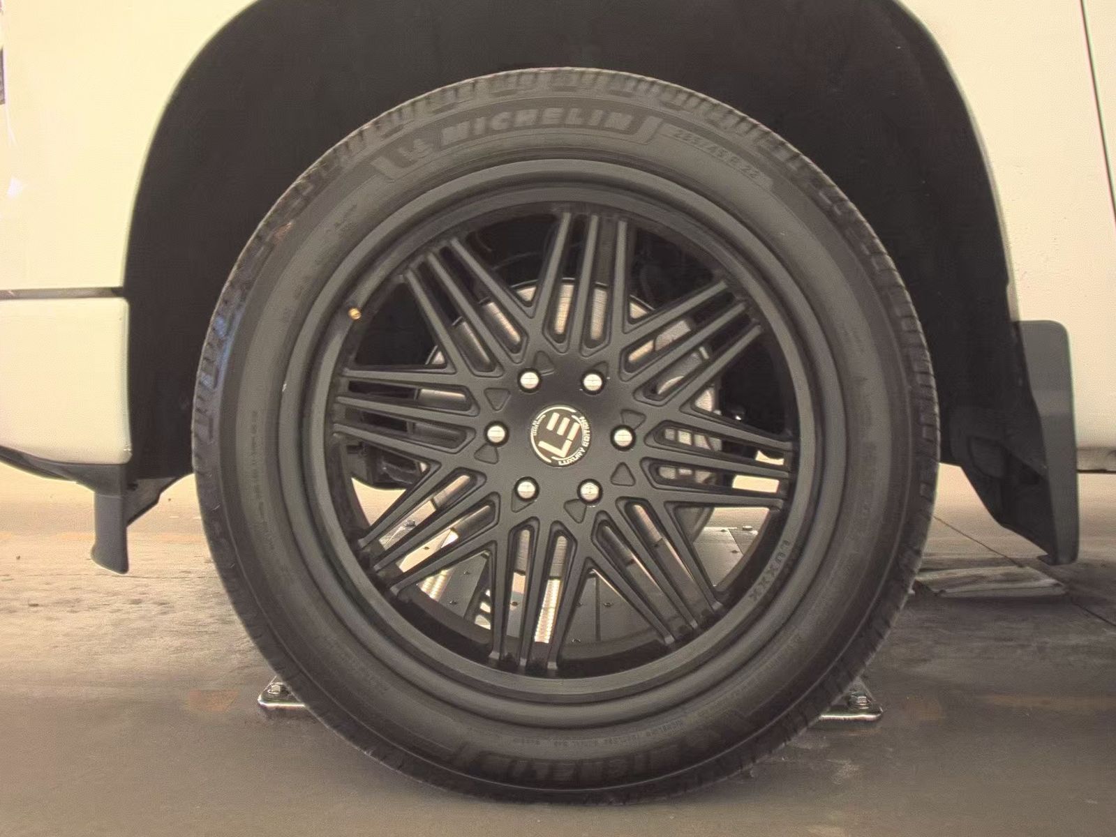 2023 Chevrolet Silverado 1500 RST AWD