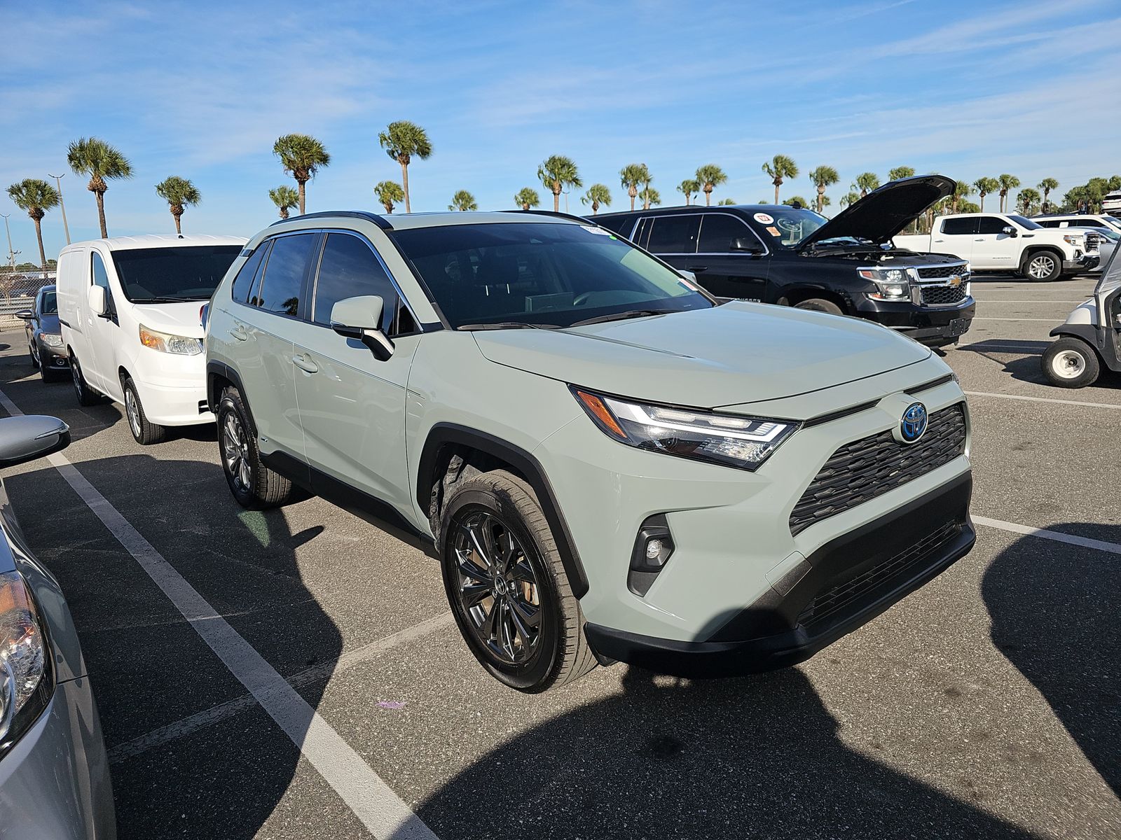 2022 Toyota RAV4 Hybrid XLE Premium AWD