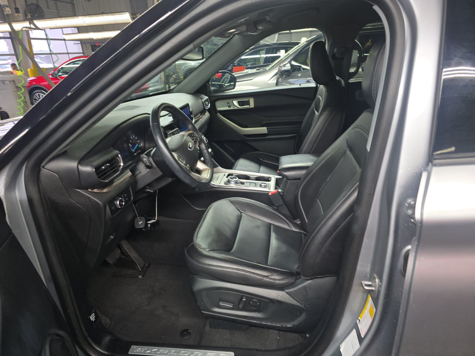 2023 Ford Explorer Limited AWD