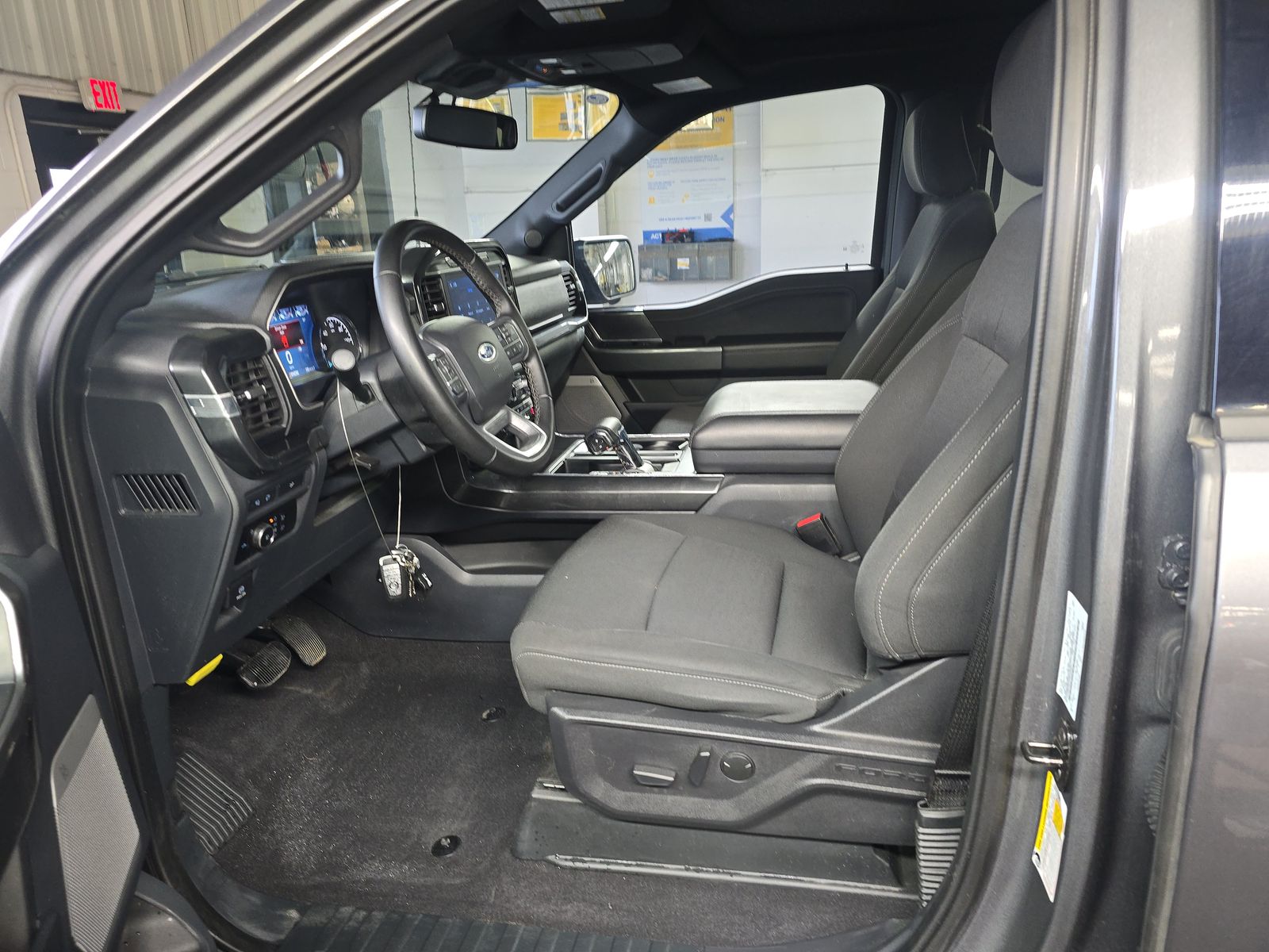 2023 Ford F-150 XLT AWD