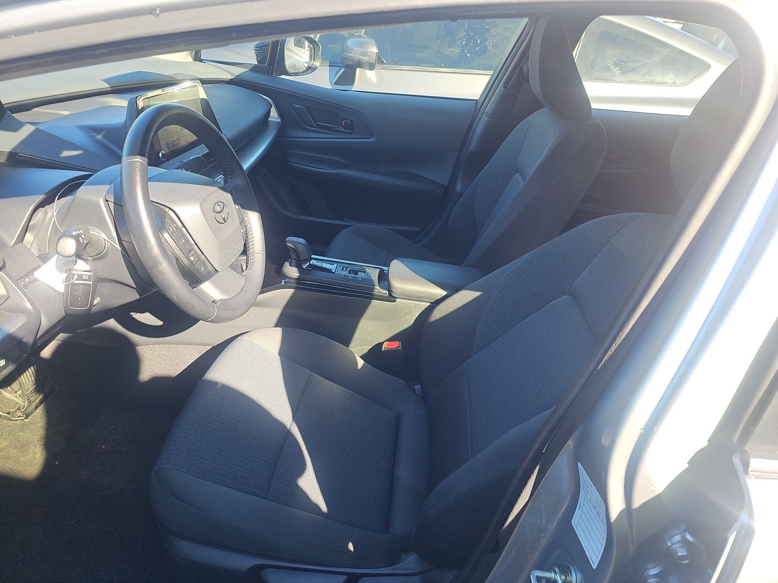 2024 Toyota Prius LE FWD