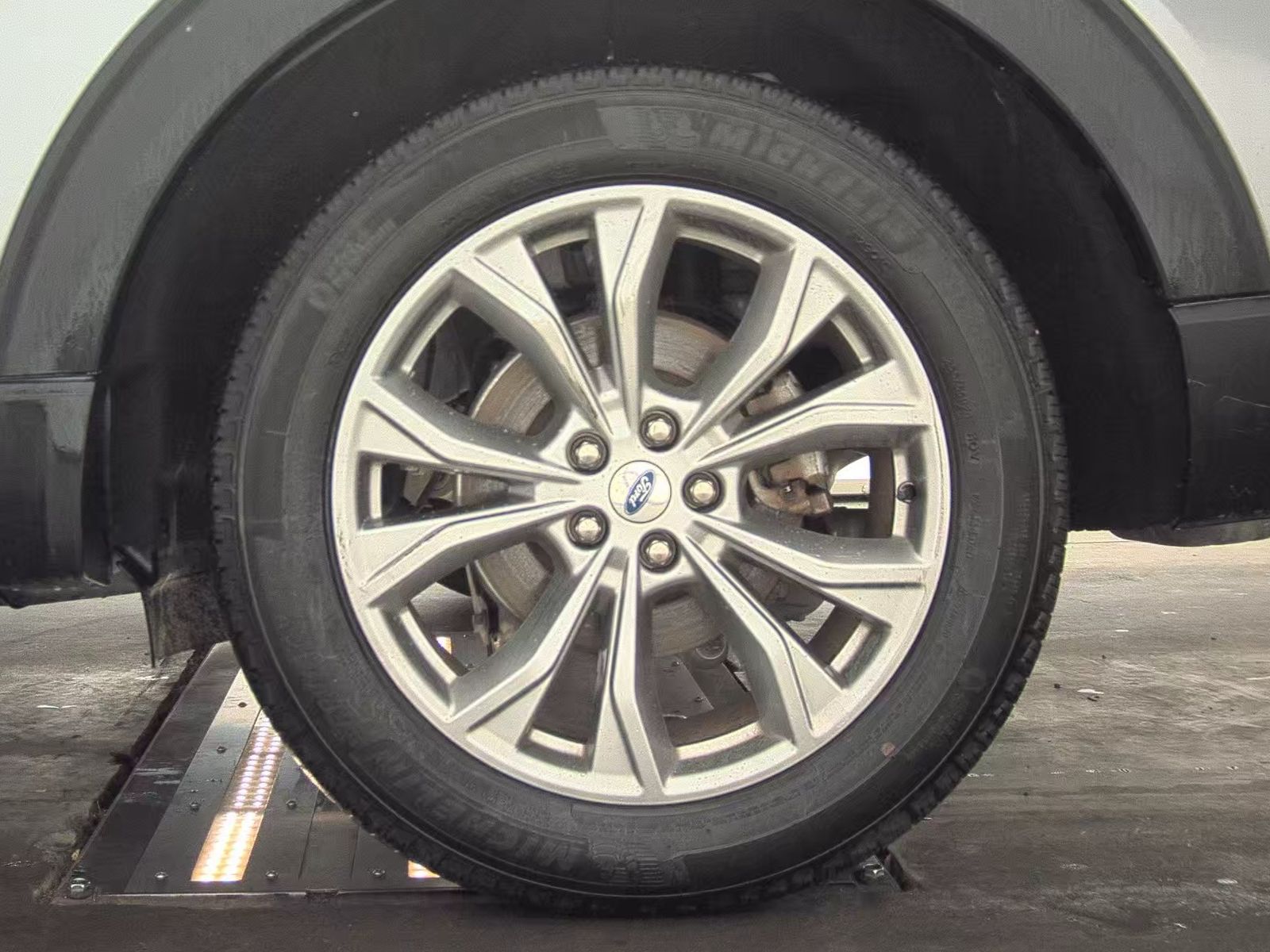 2023 Ford Explorer Limited AWD