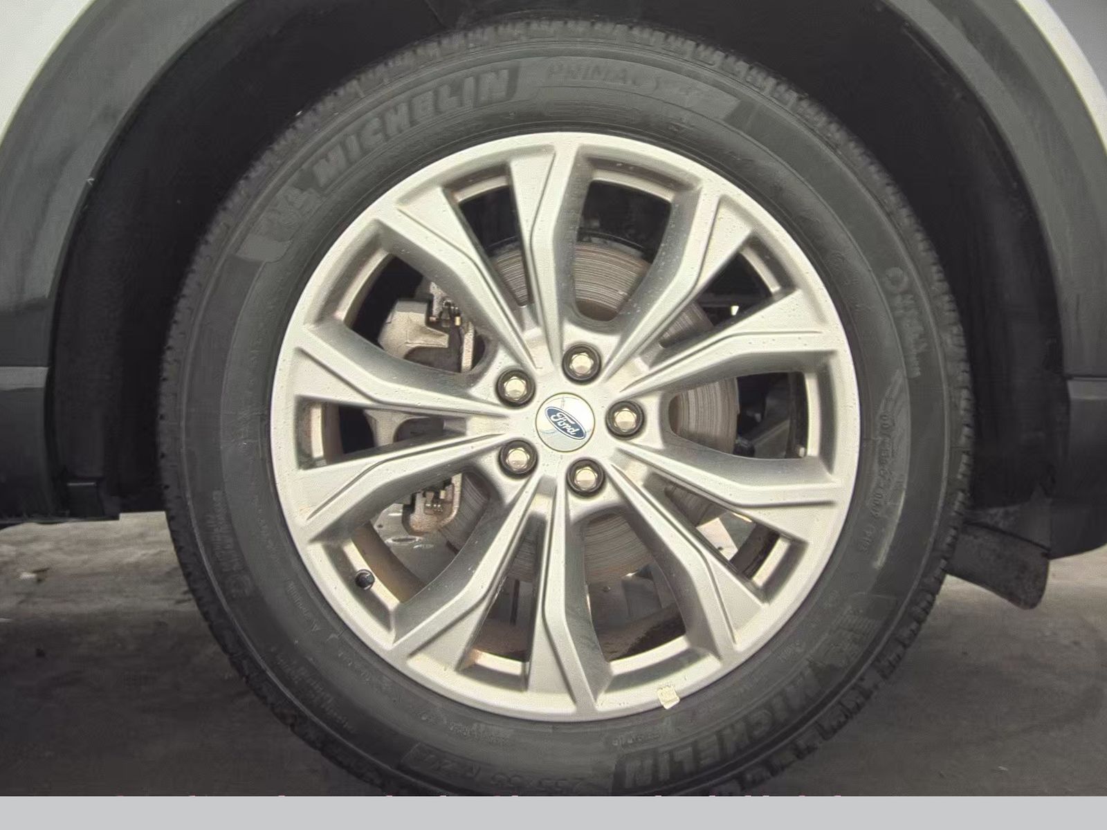 2023 Ford Explorer Limited AWD