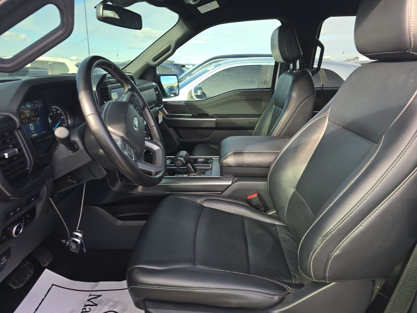 2023 Ford F-150 XLT AWD