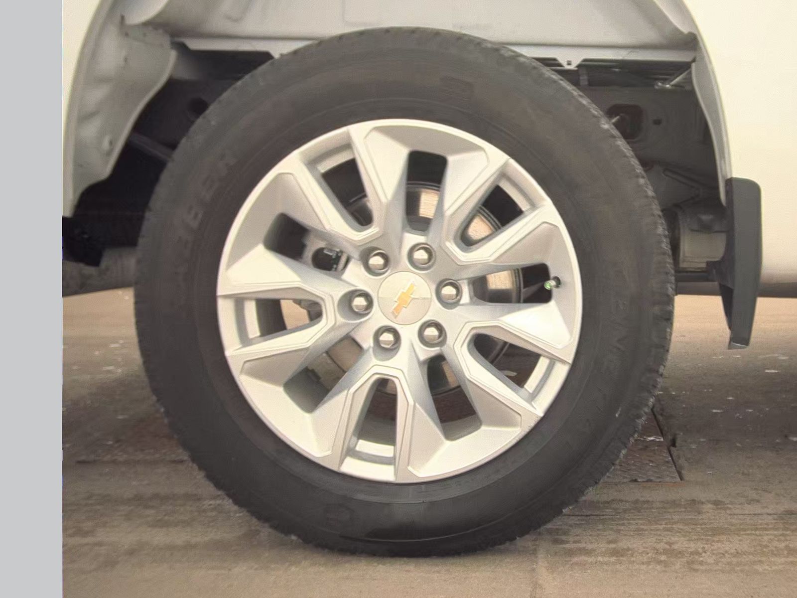 2025 Chevrolet Silverado 1500 Custom RWD