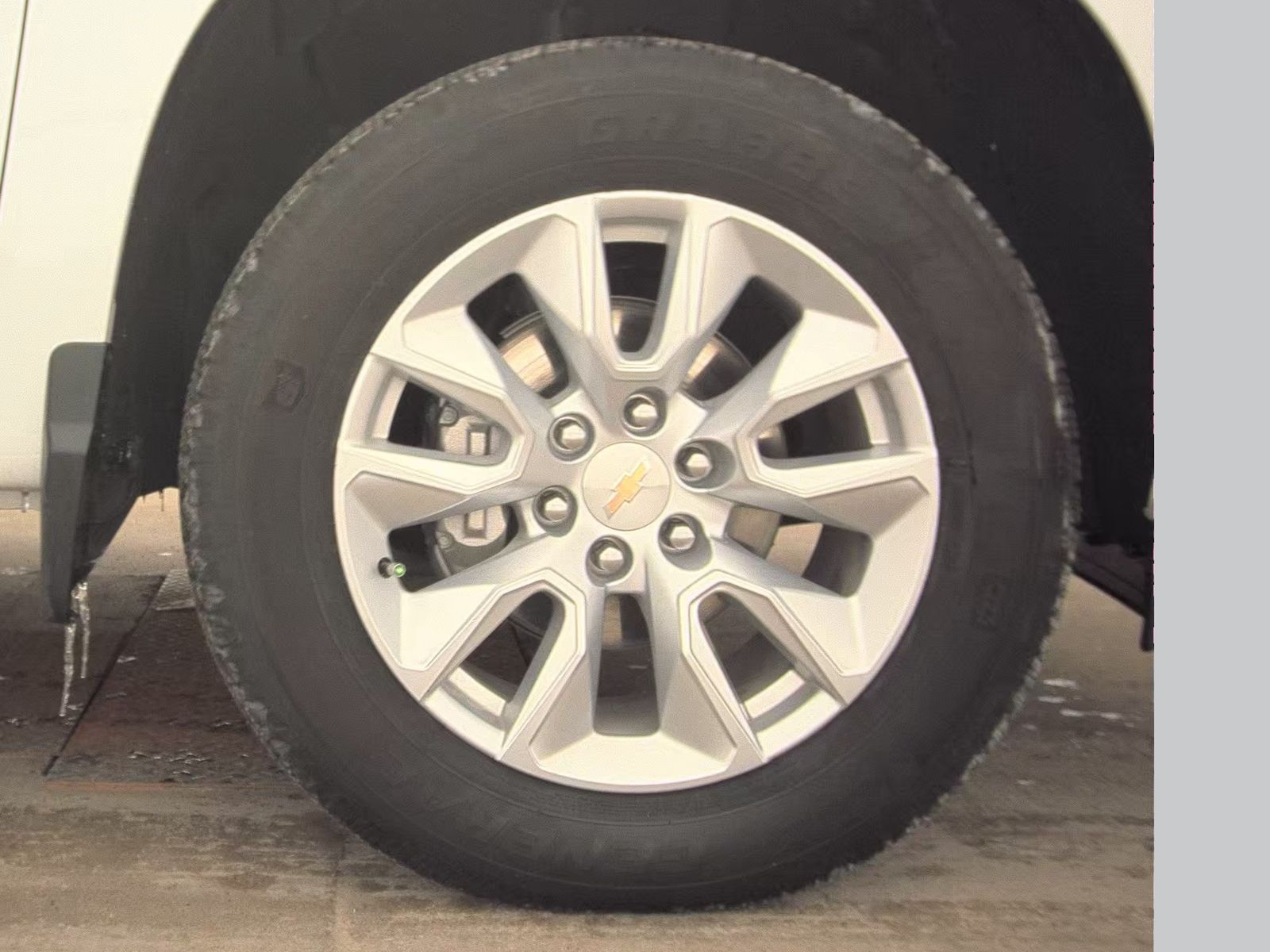 2025 Chevrolet Silverado 1500 Custom RWD