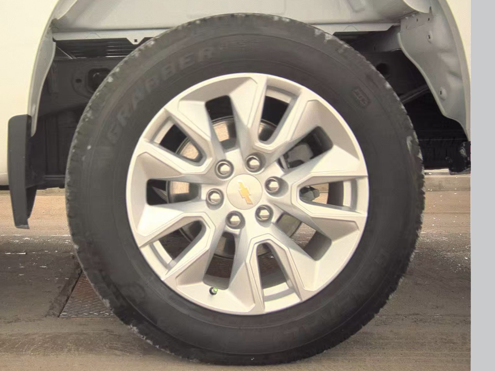 2025 Chevrolet Silverado 1500 Custom RWD