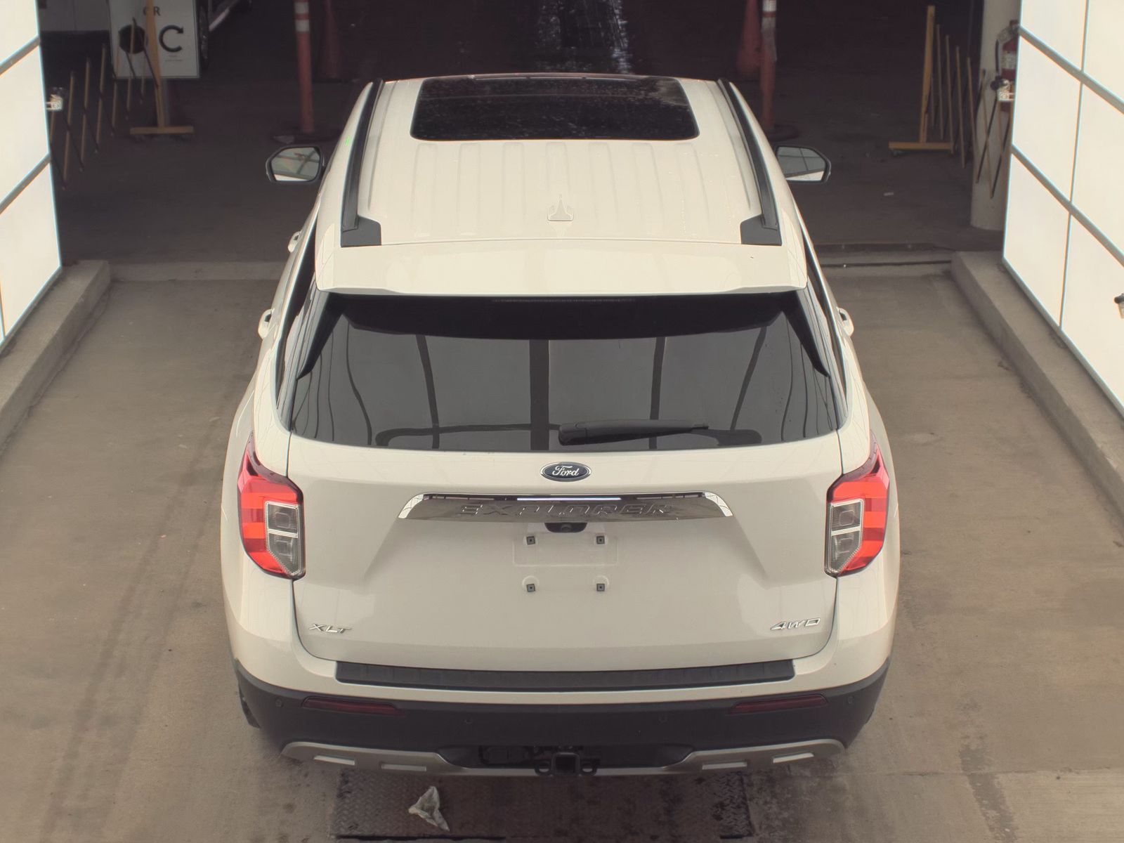 2023 Ford Explorer XLT AWD